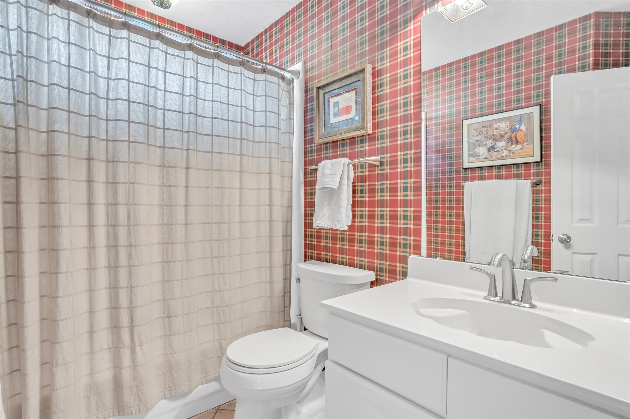 7812 Vista Creek Lane