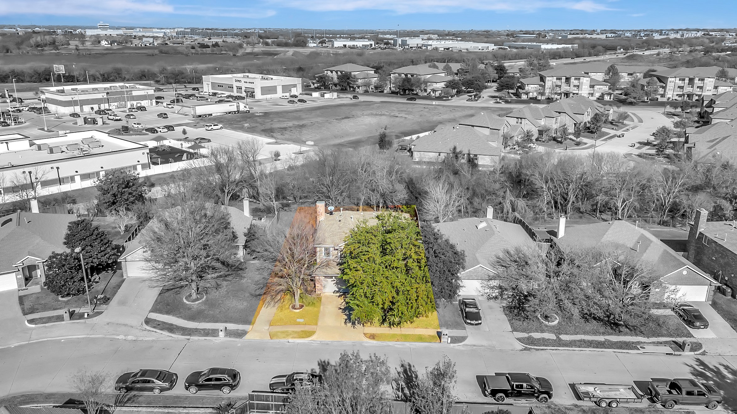 7812 Vista Creek Lane