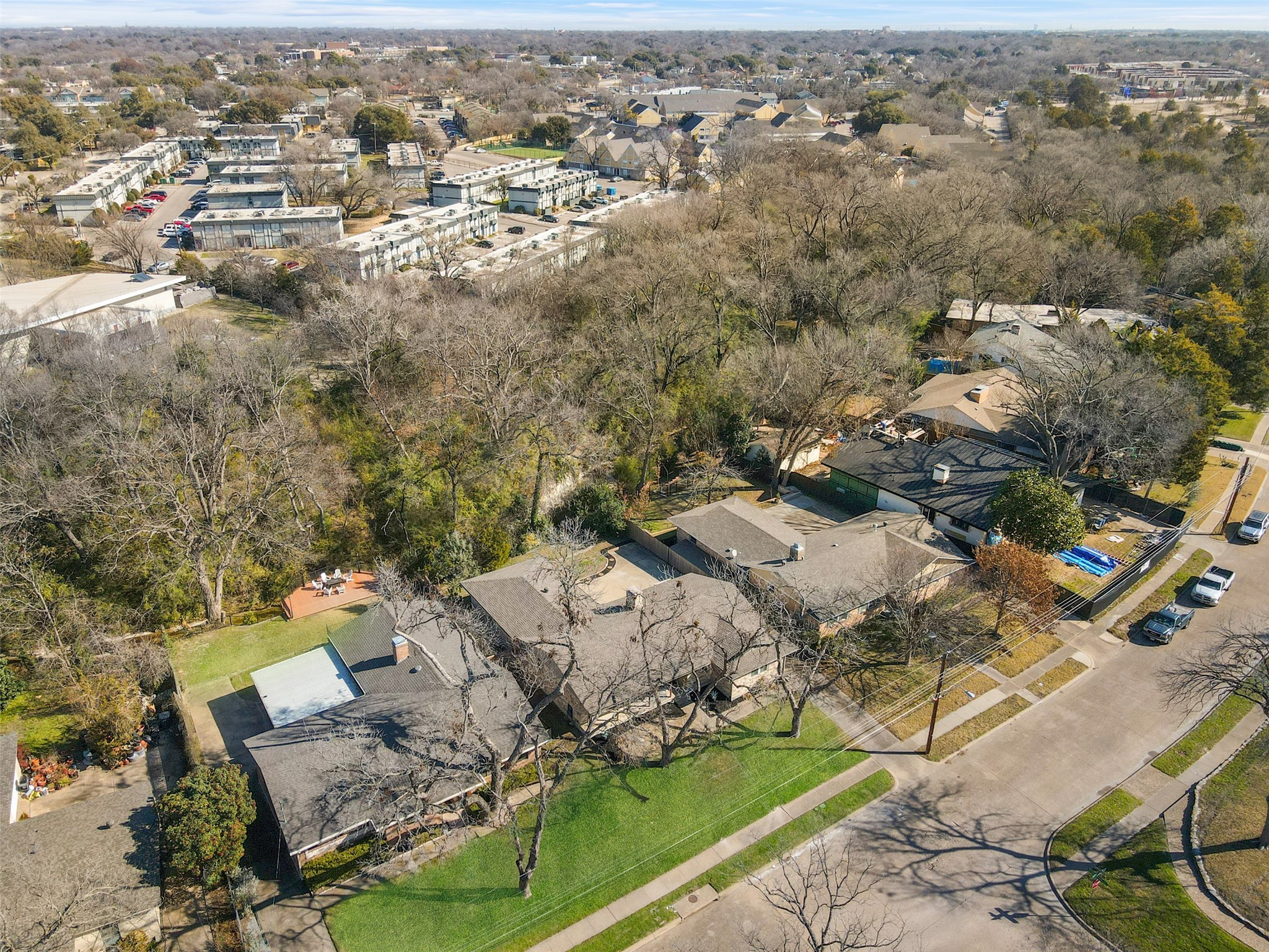 2804 Ripplewood Drive