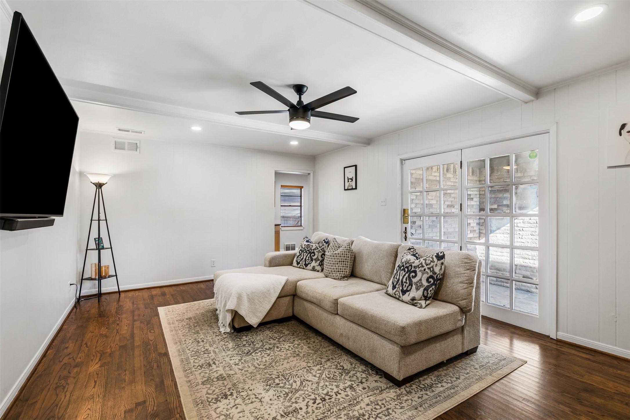 2804 Ripplewood Drive