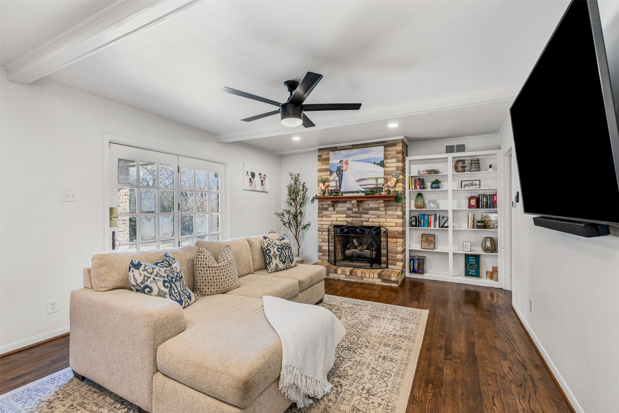 2804 Ripplewood Drive