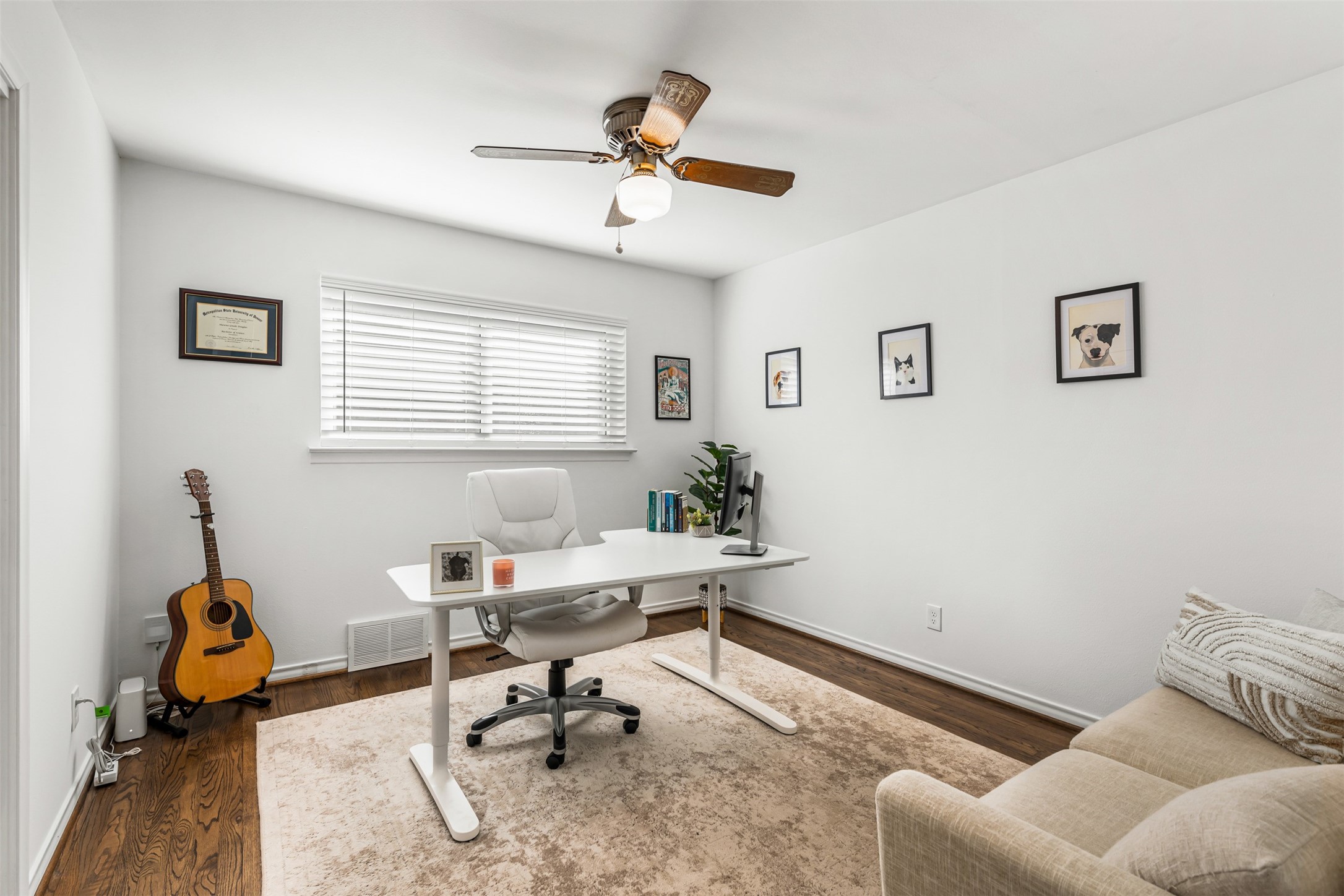 2804 Ripplewood Drive
