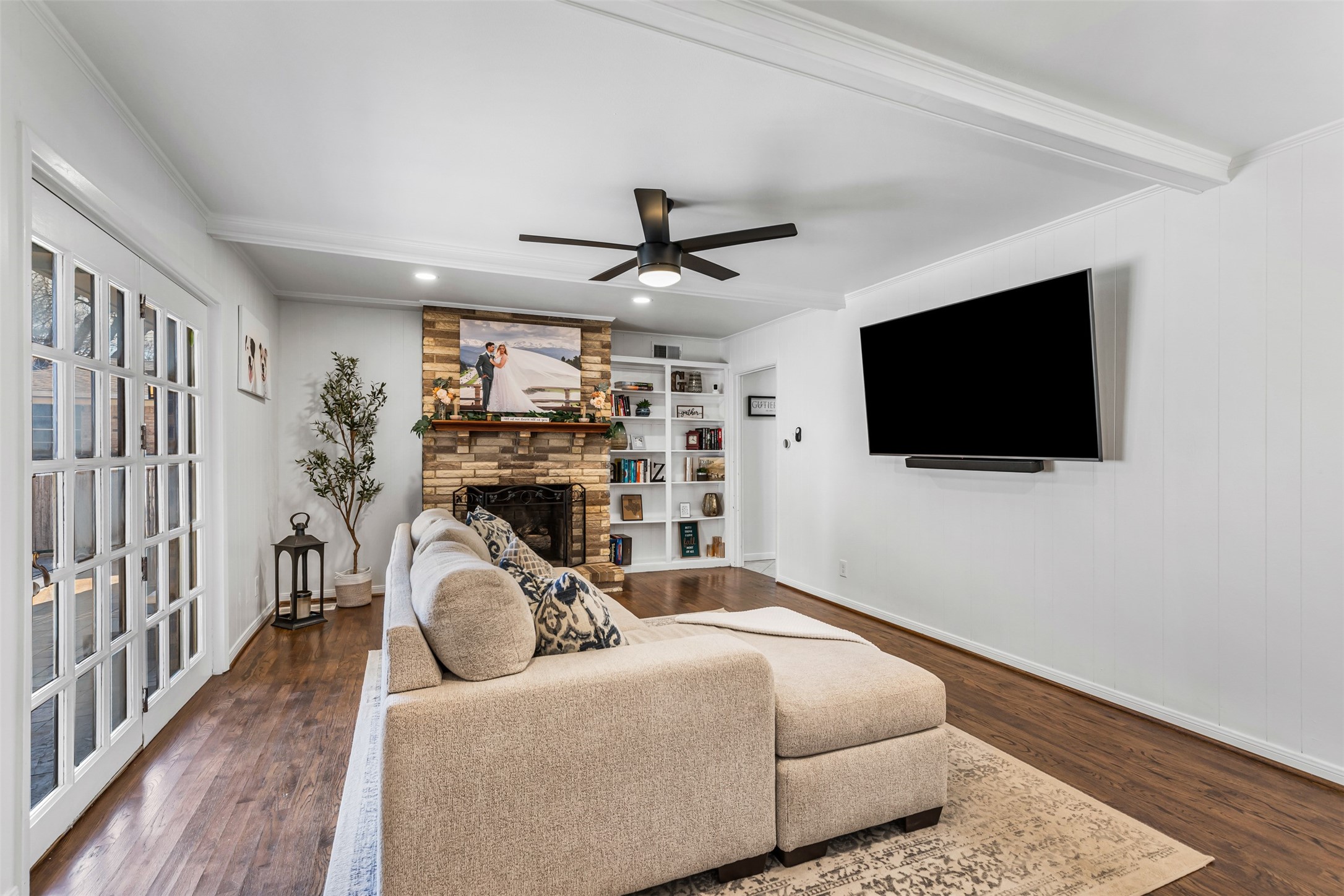 2804 Ripplewood Drive