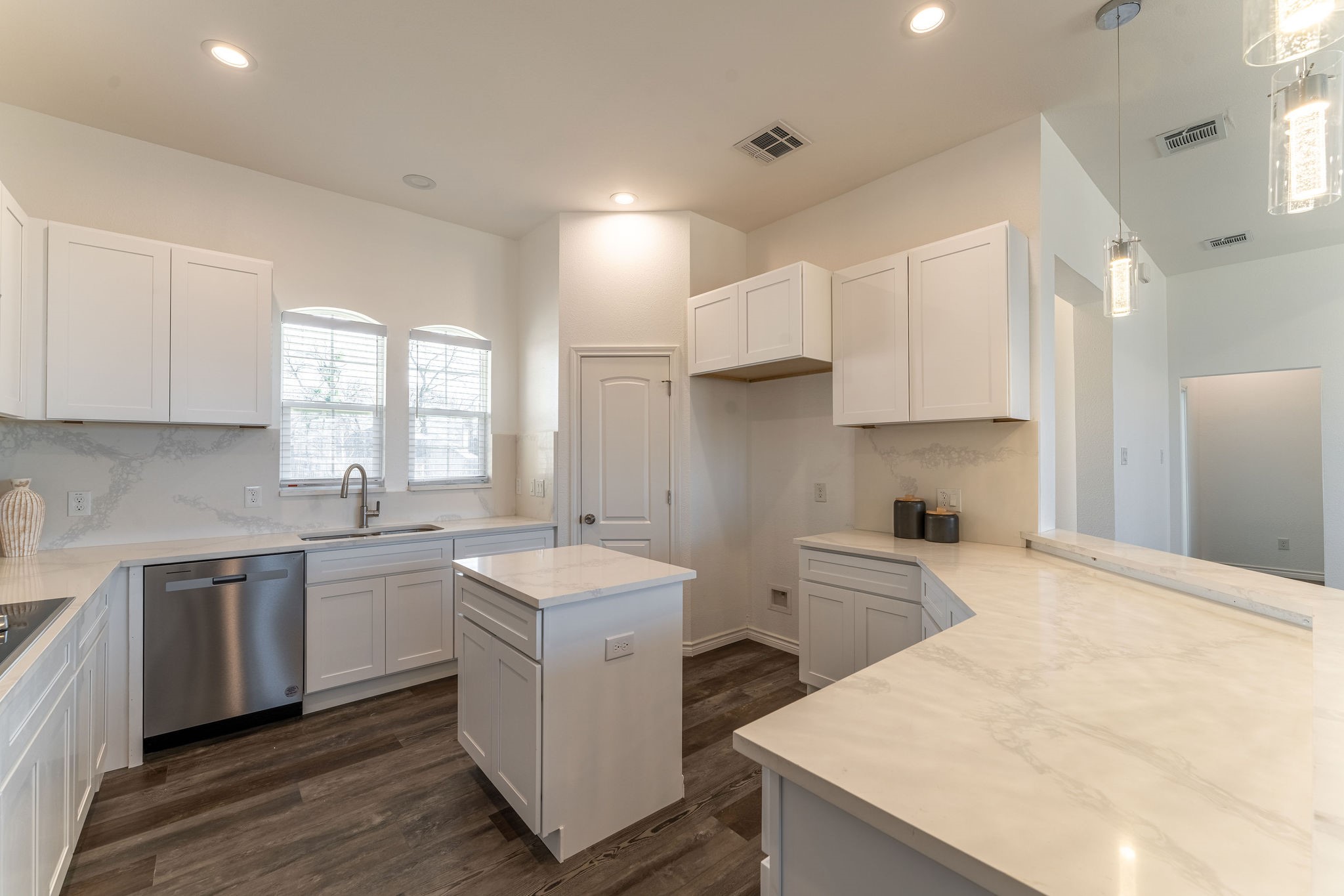 308 Oakwood Drive