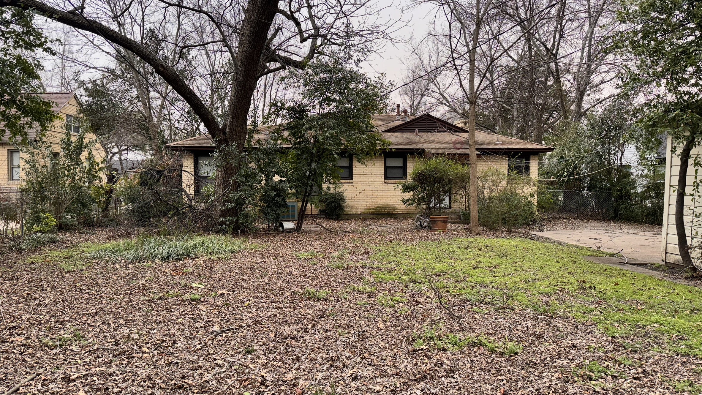 6025 Fairway Avenue