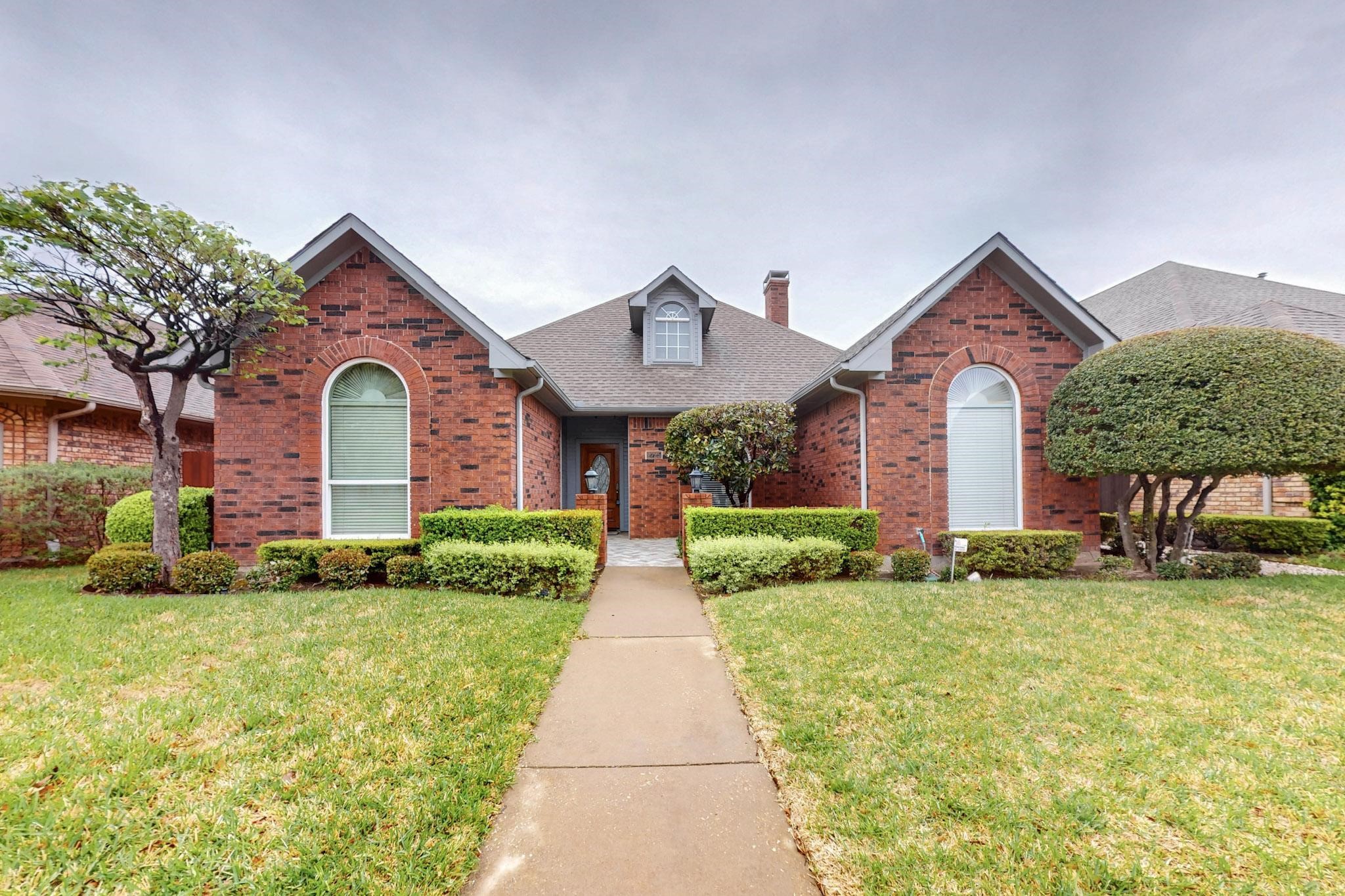 2725 Big Oaks Drive