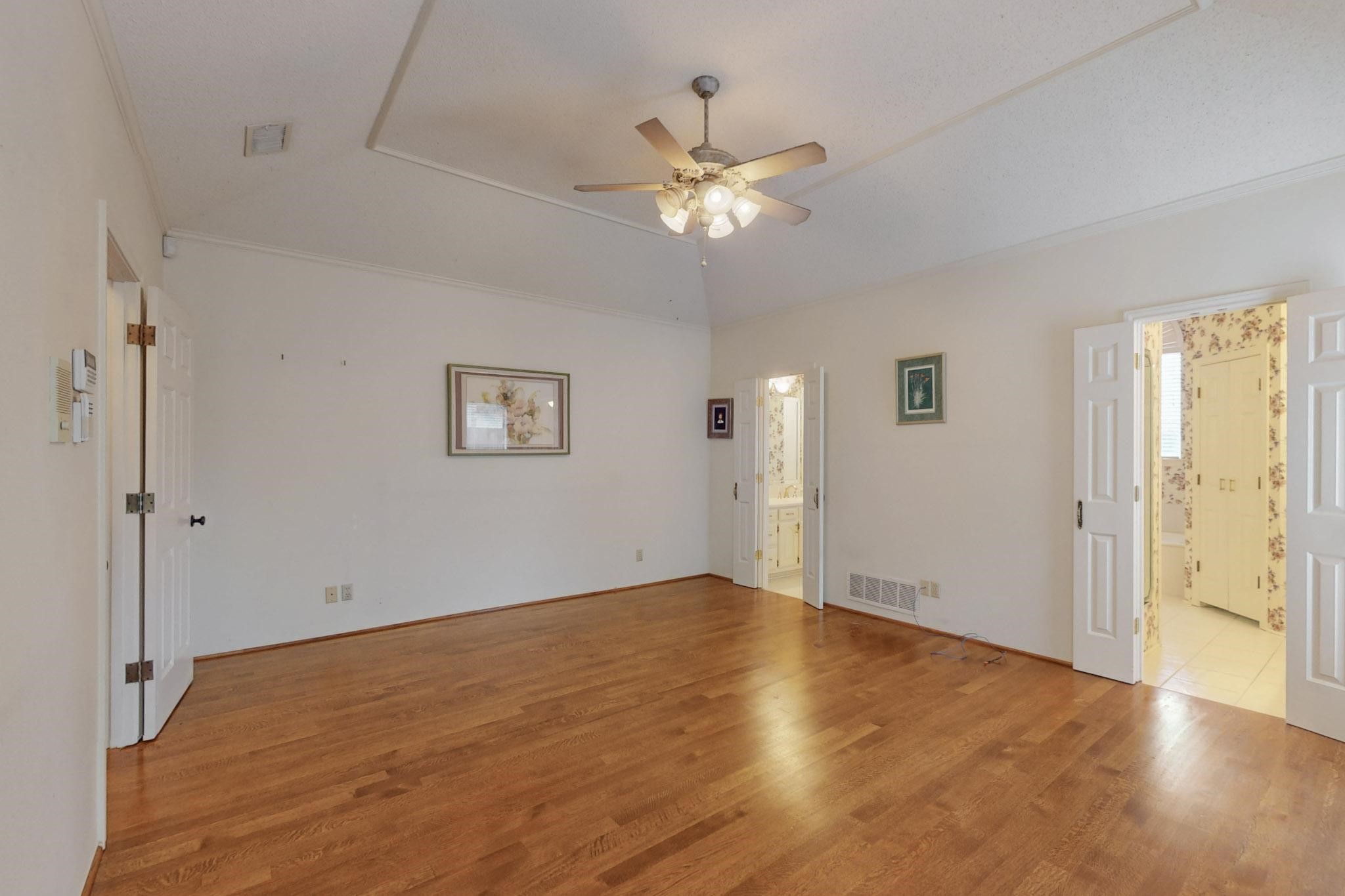 2725 Big Oaks Drive