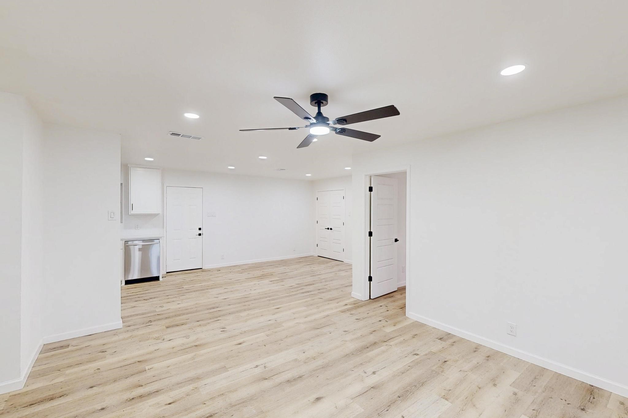 901 Pioneer Road