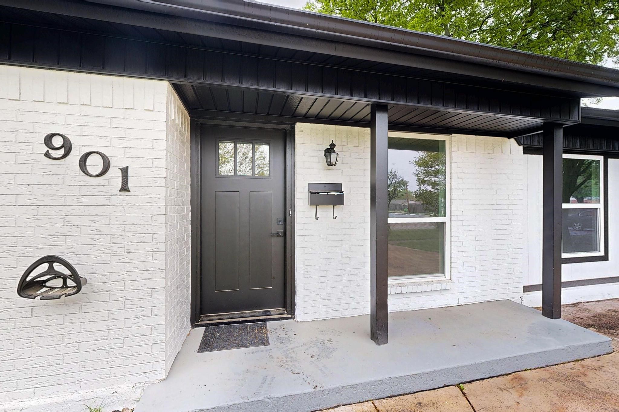 901 Pioneer Road