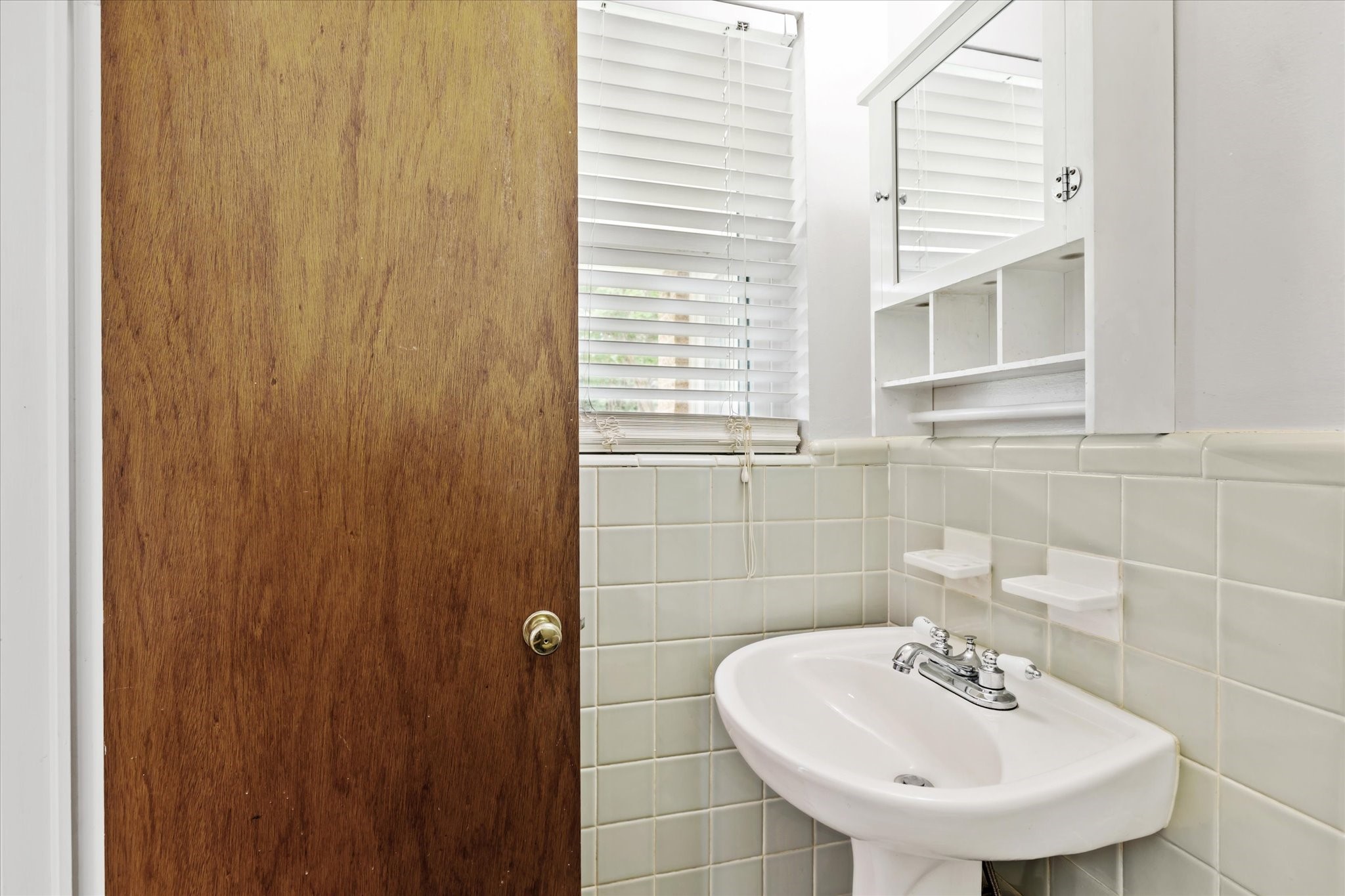 8917 Westglen Drive