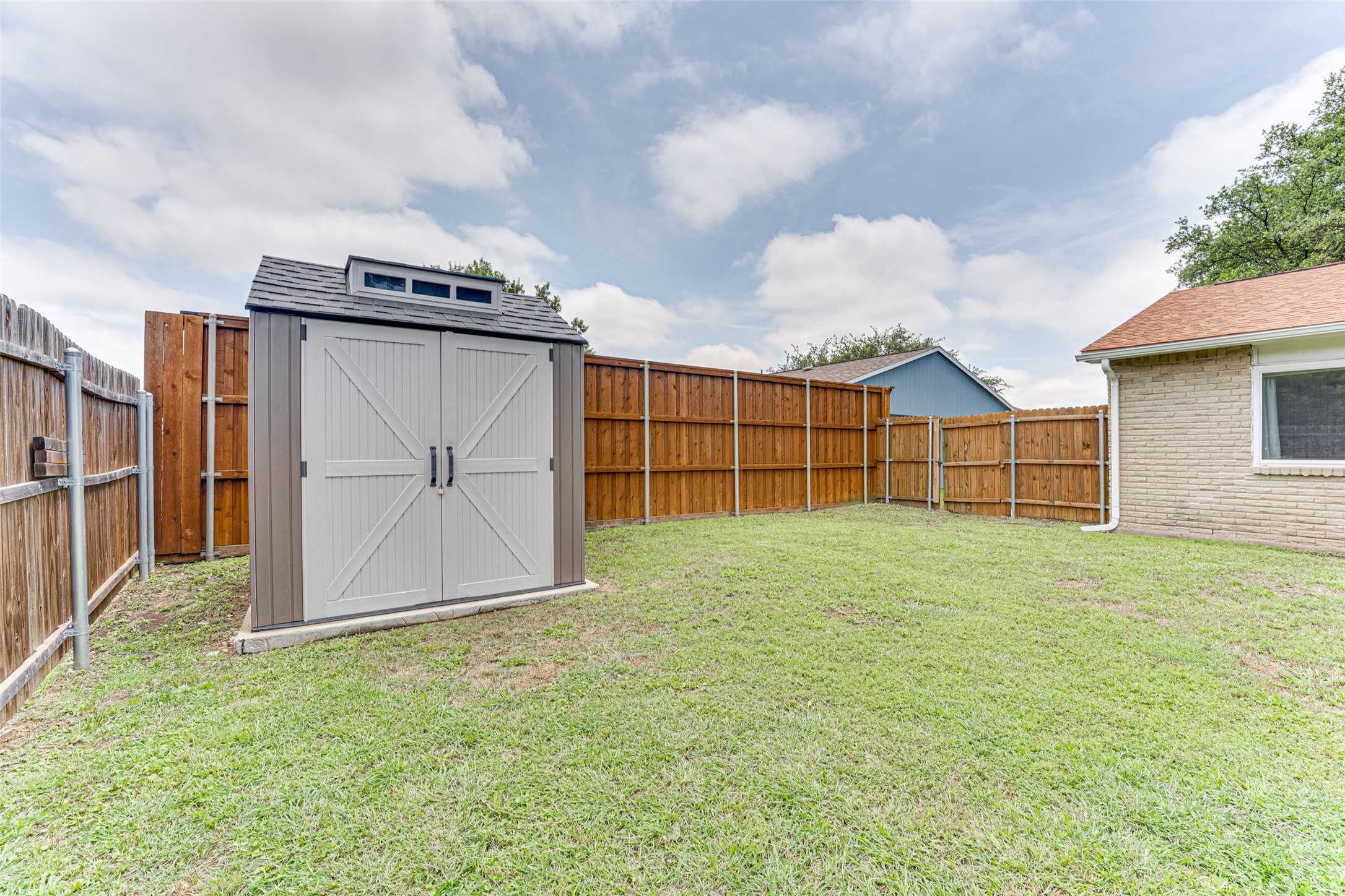 6117 Magnolia Lane