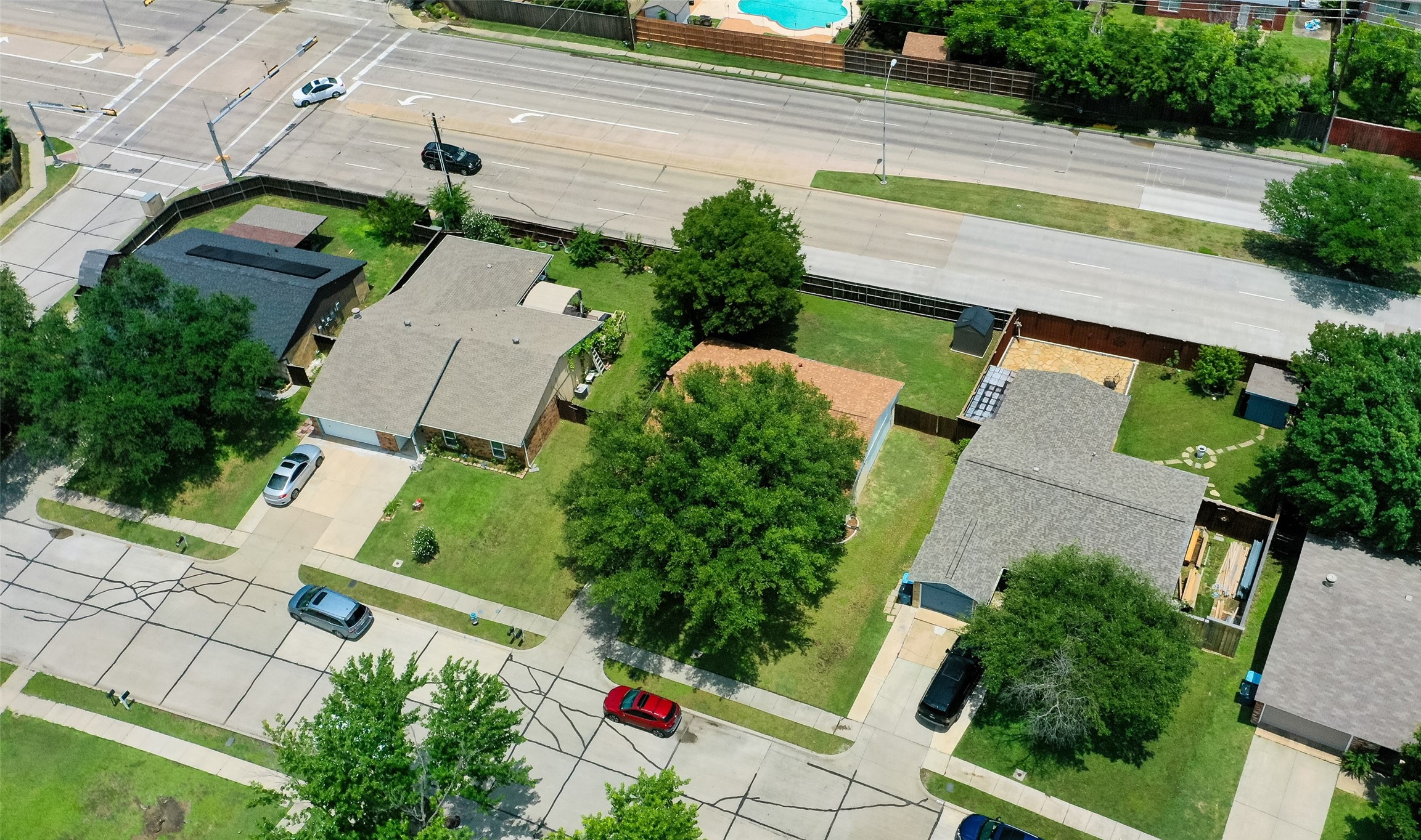 6117 Magnolia Lane