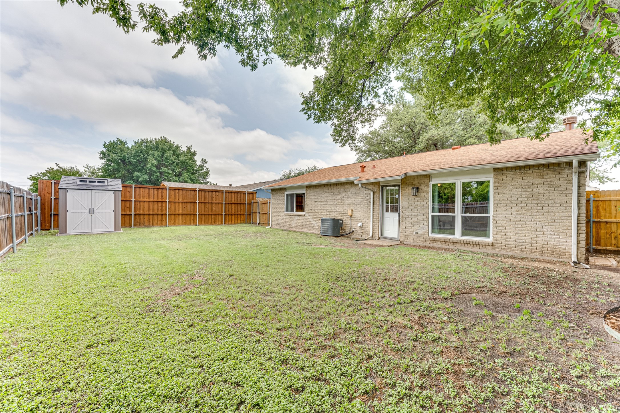 6117 Magnolia Lane