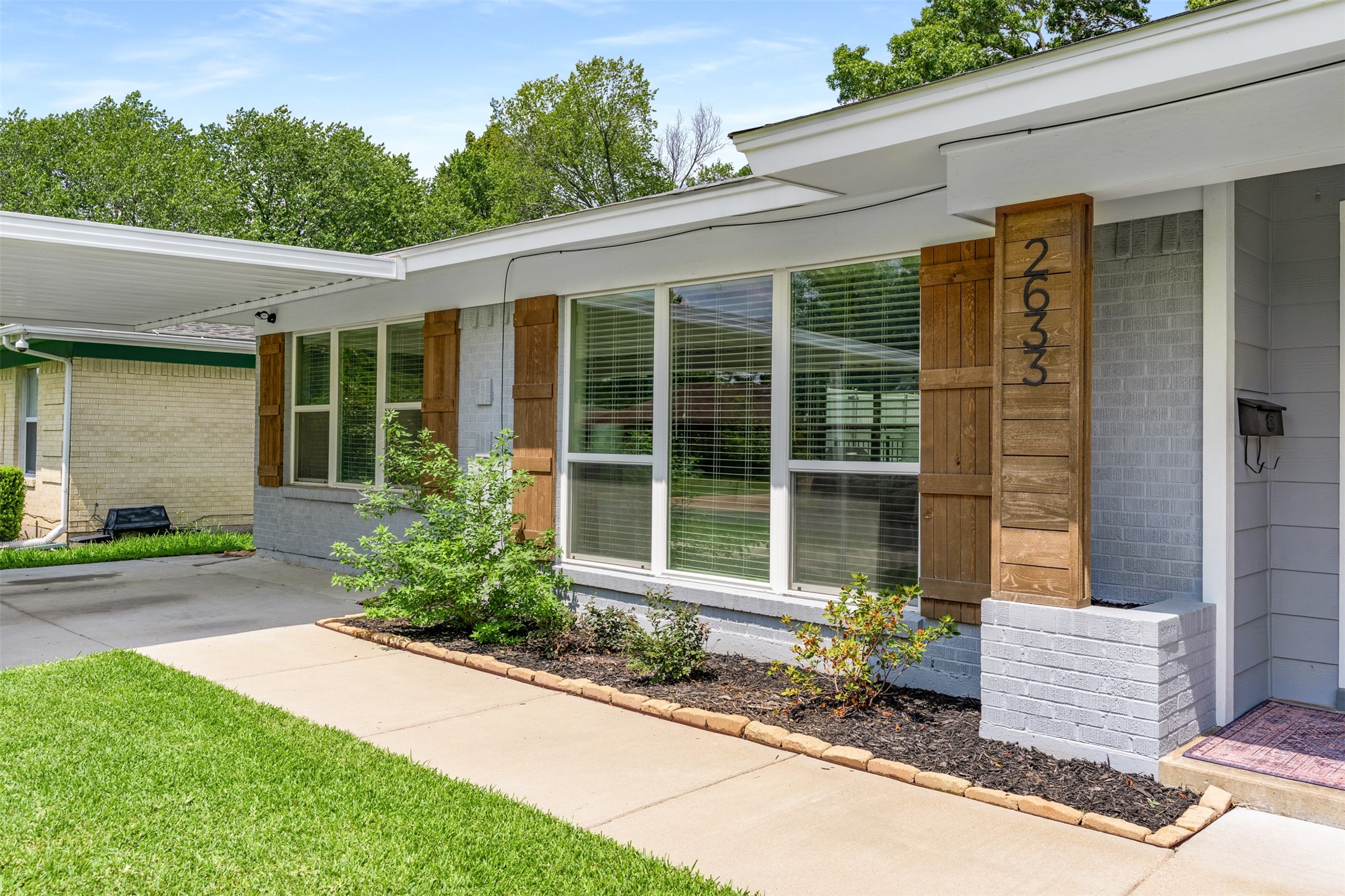 2633 Materhorn Drive