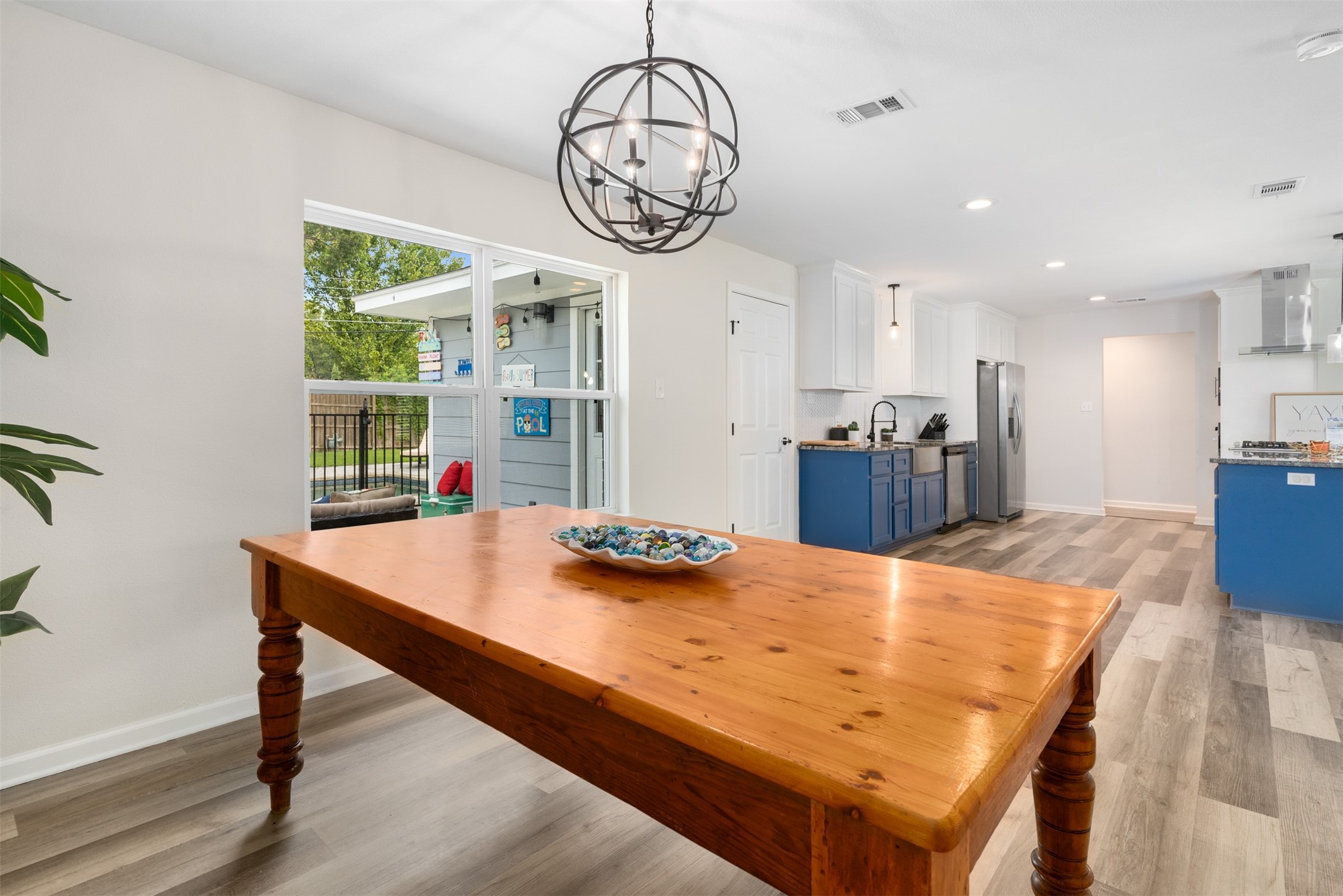 2633 Materhorn Drive
