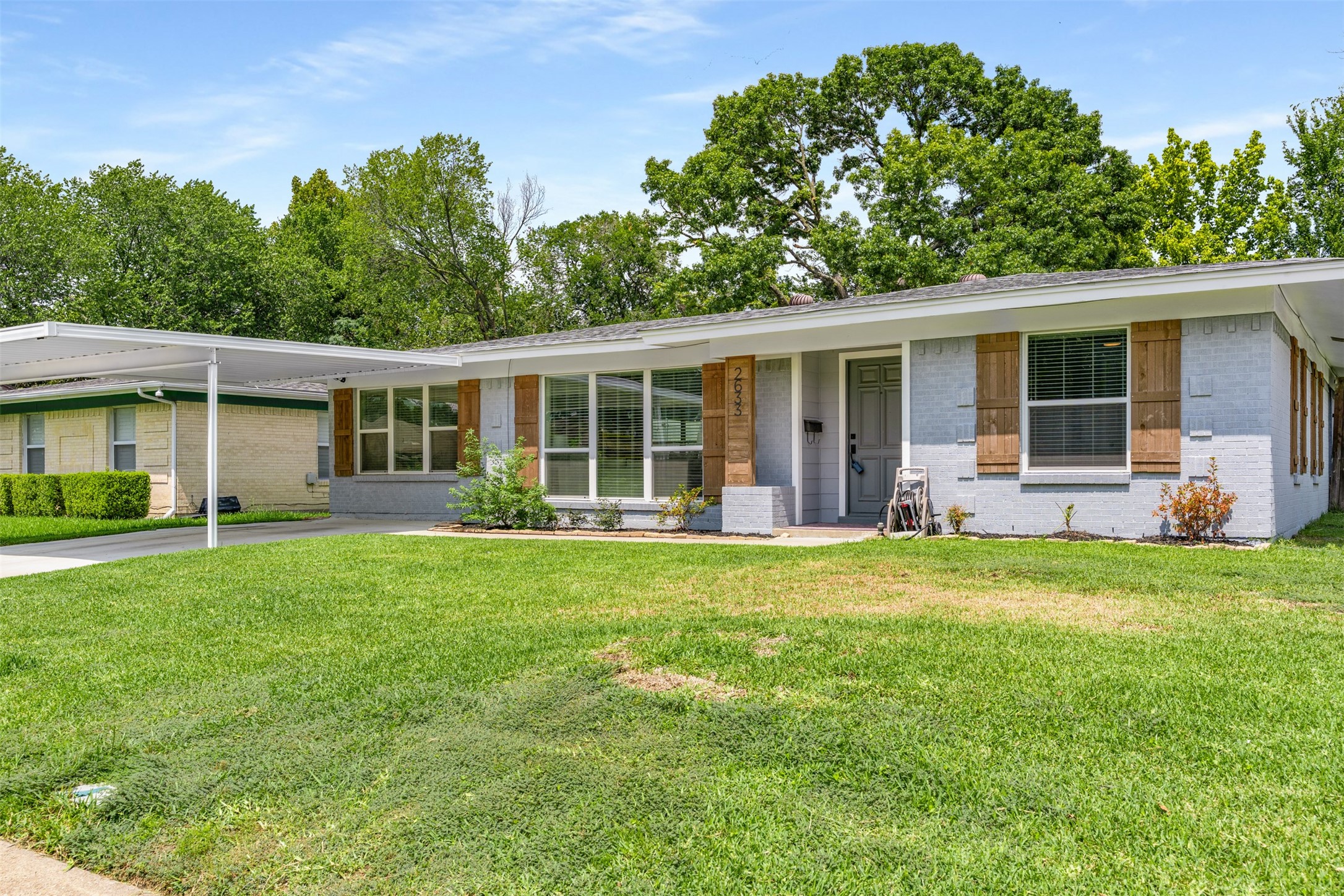 2633 Materhorn Drive