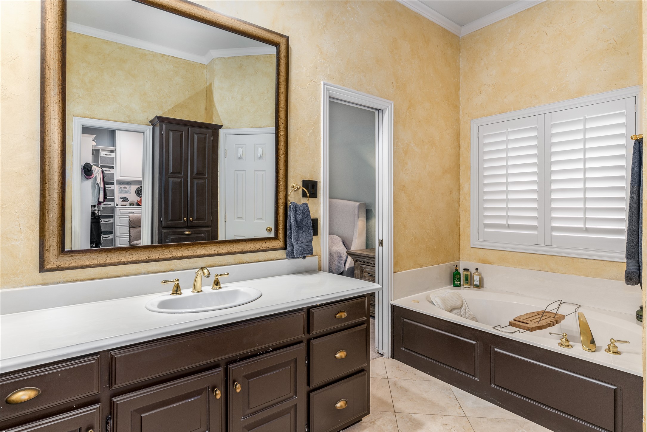 6713 Clear Springs Circle