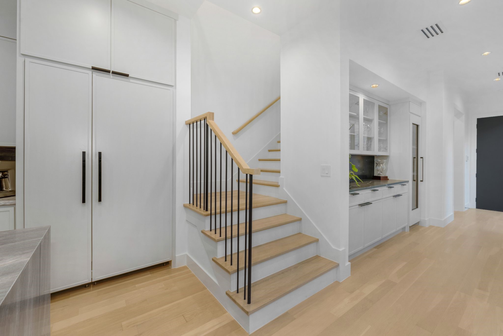 4214 Hawthorne Avenue