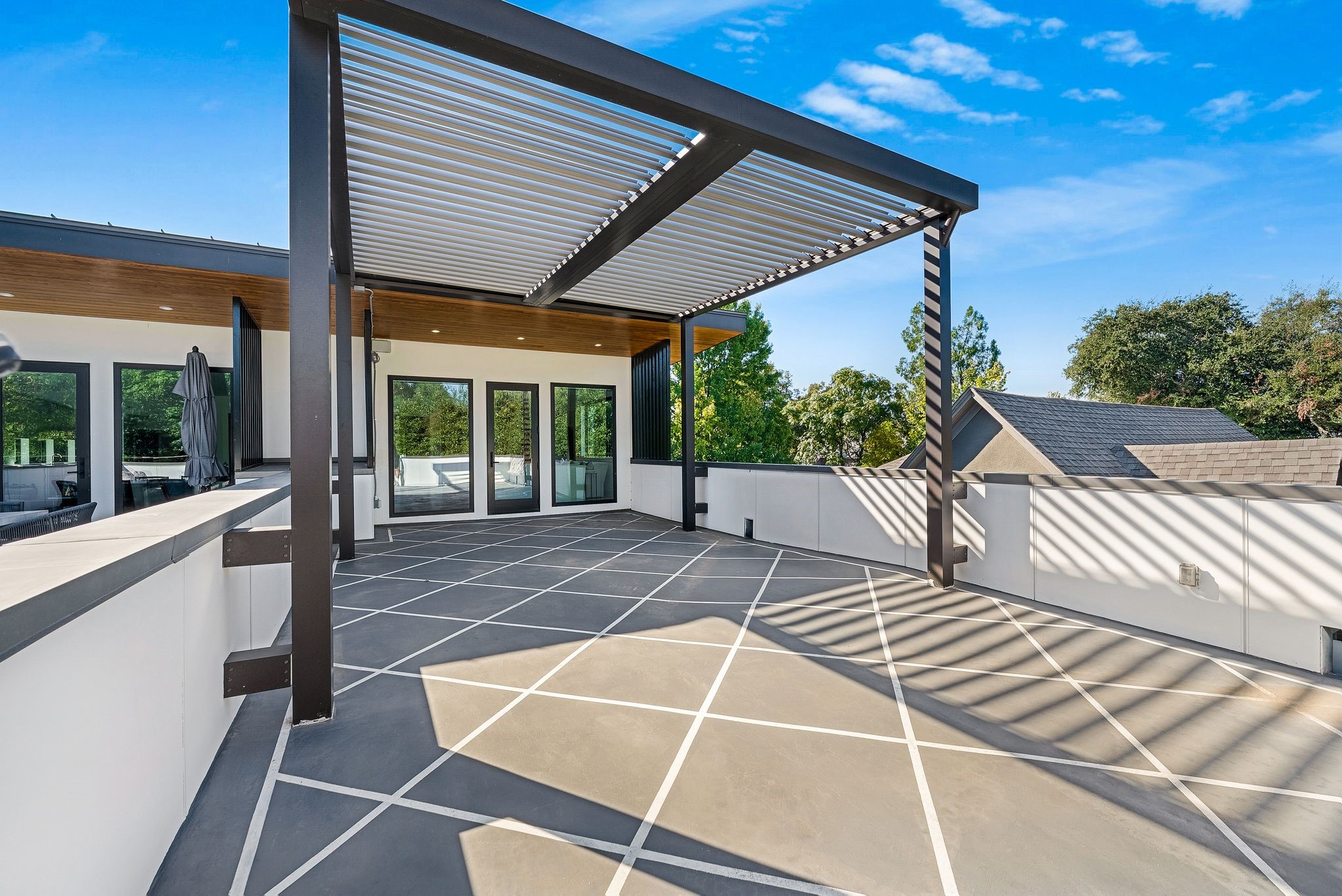 4214 Hawthorne Avenue