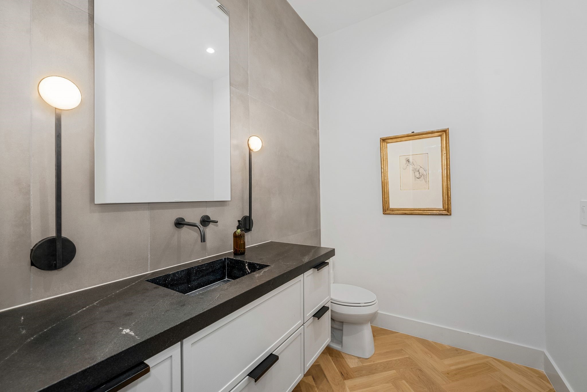 4214 Hawthorne Avenue