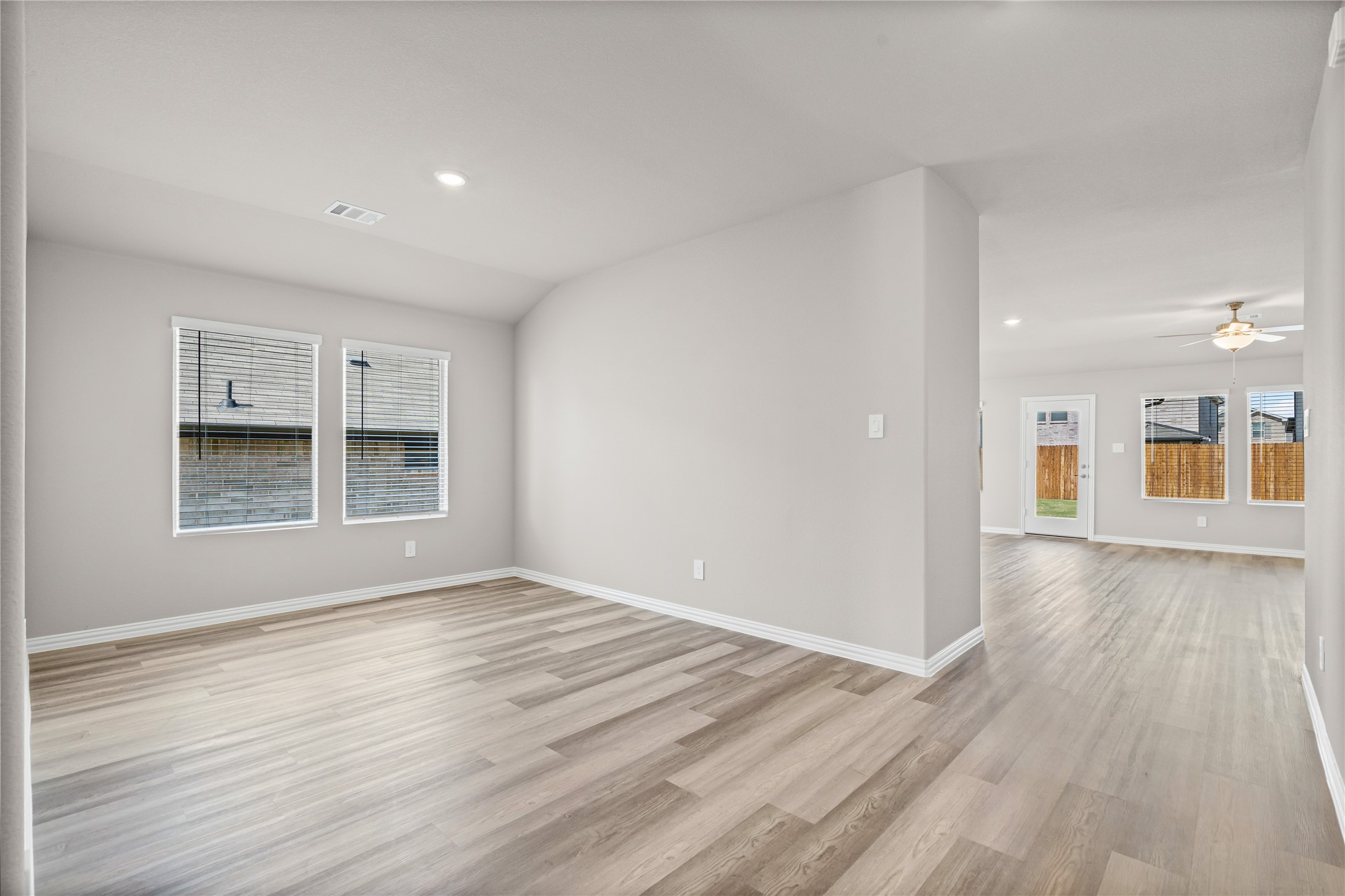 416 Stagg Street