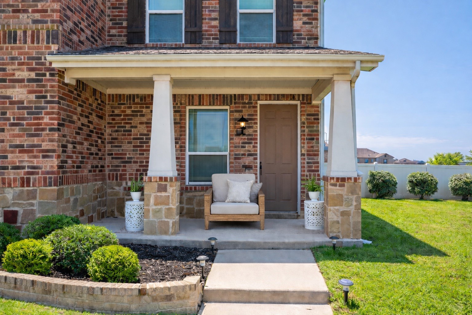 2329 Telfair Way