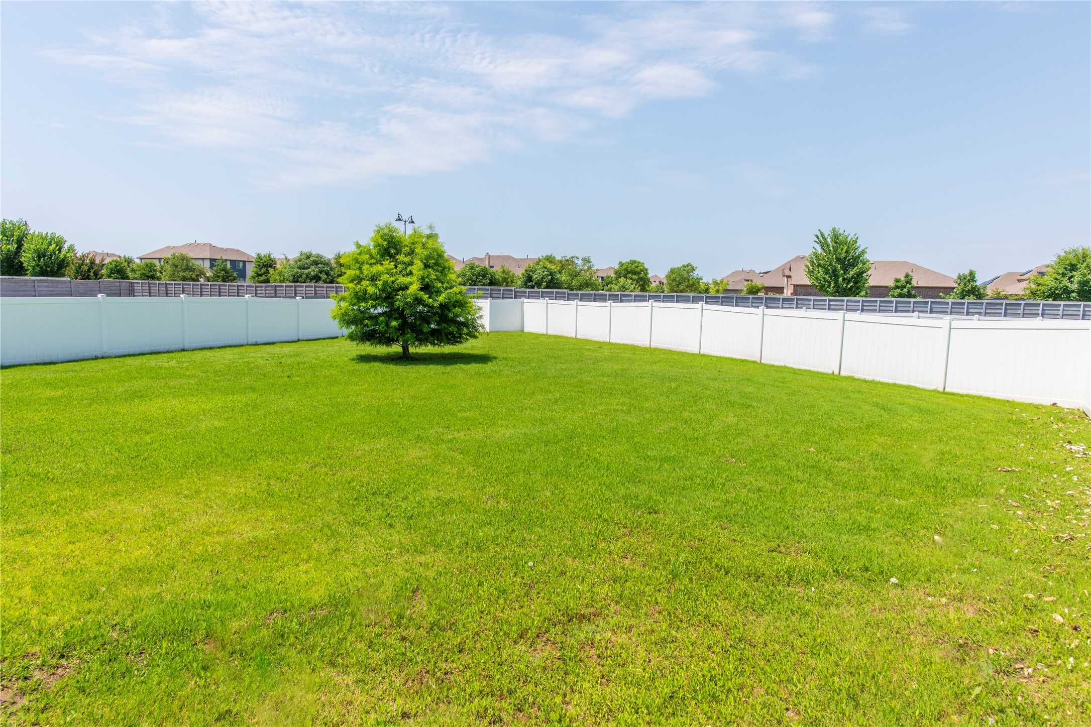 2329 Telfair Way