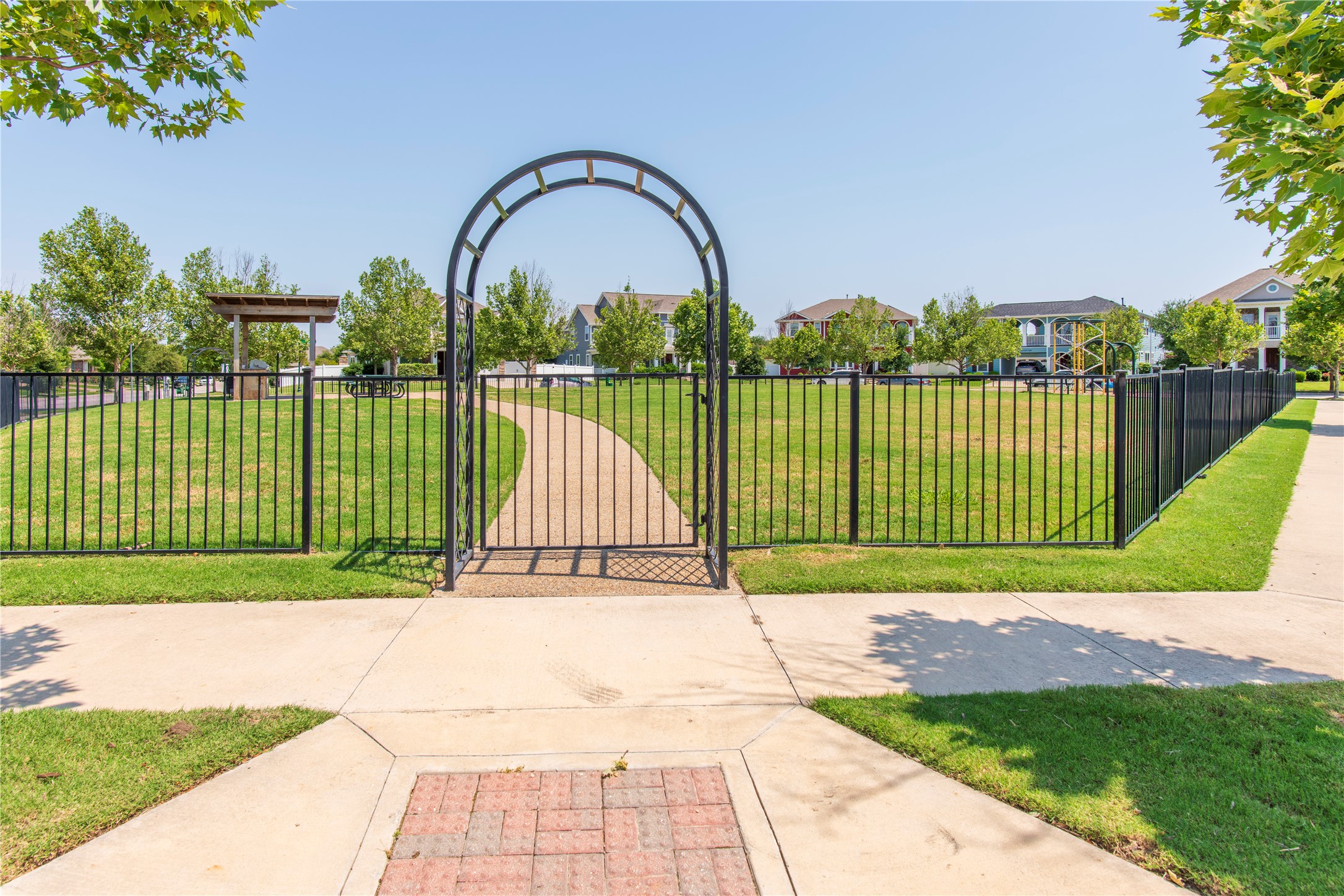 2329 Telfair Way
