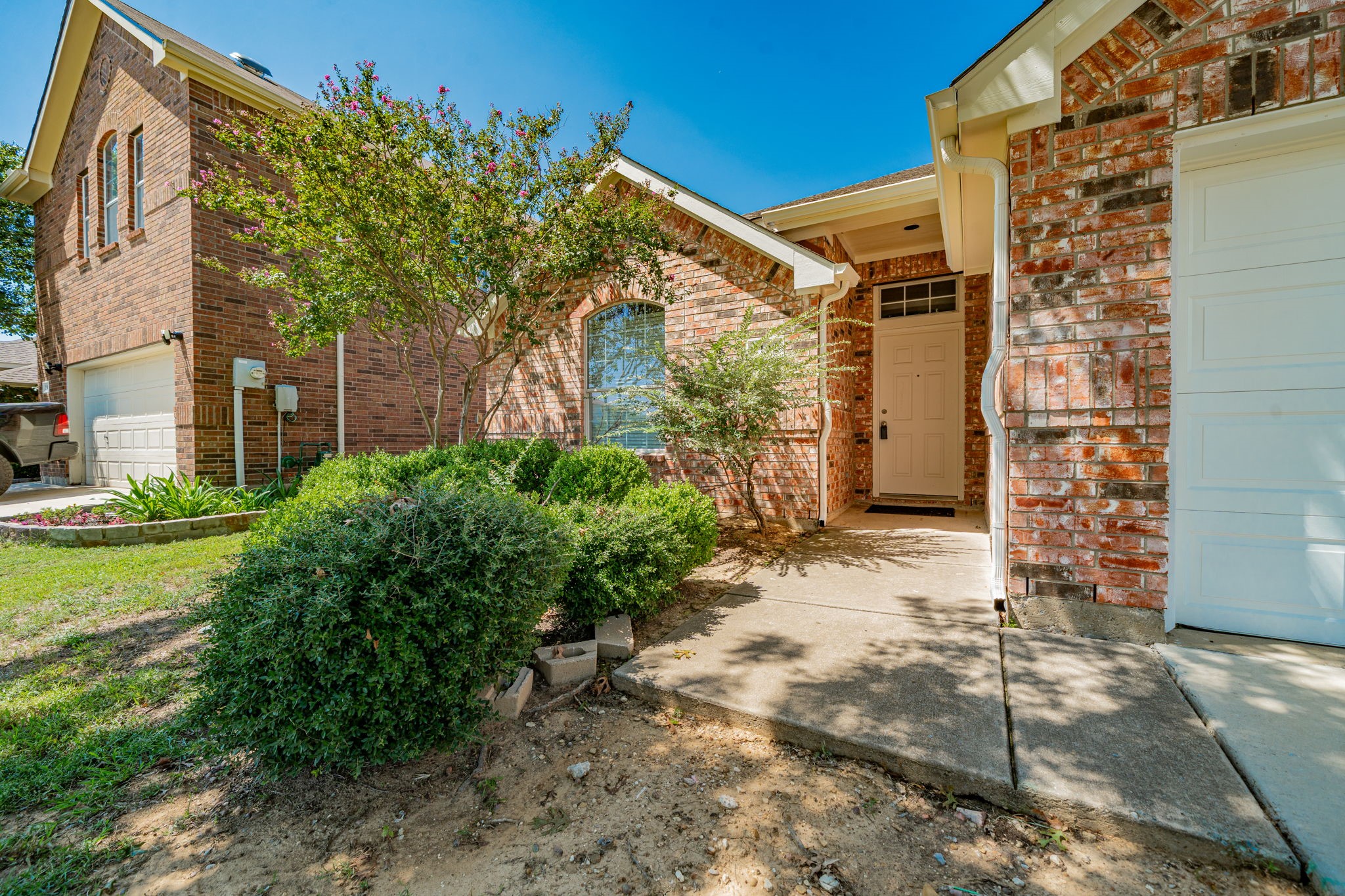 2142 Bluebell