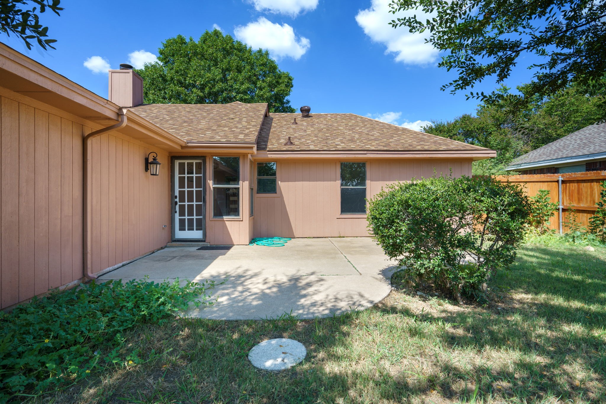 1530 Gardenia Drive