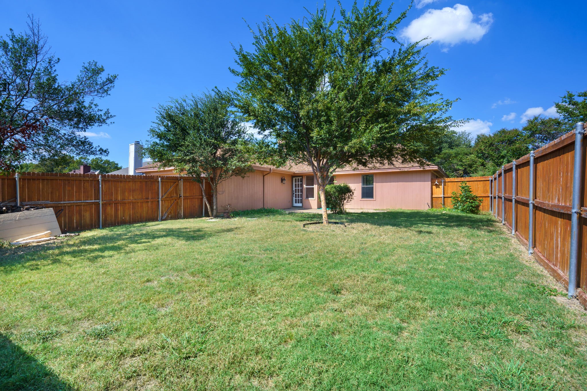 1530 Gardenia Drive
