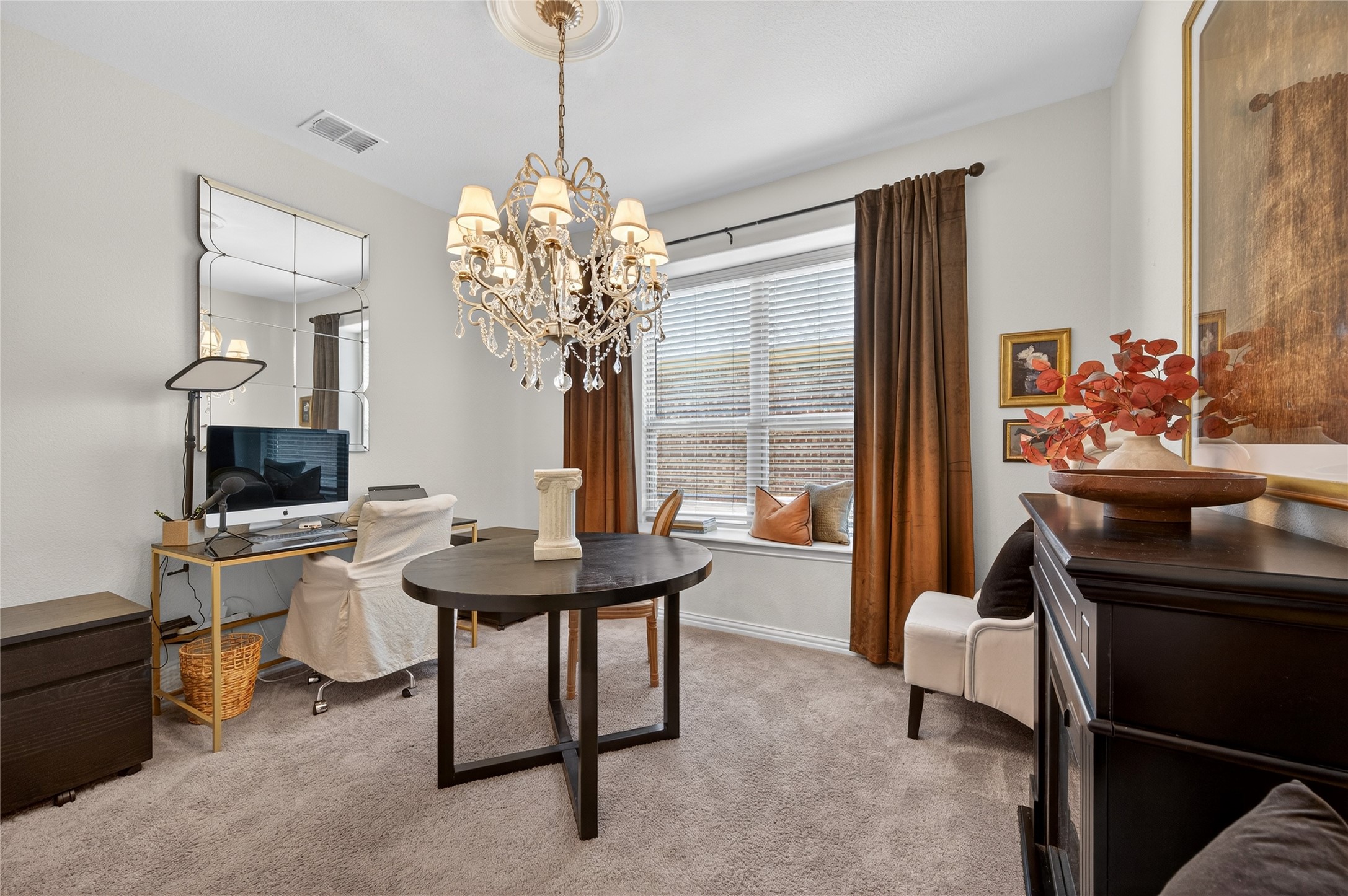 9300 Silver Dollar Drive