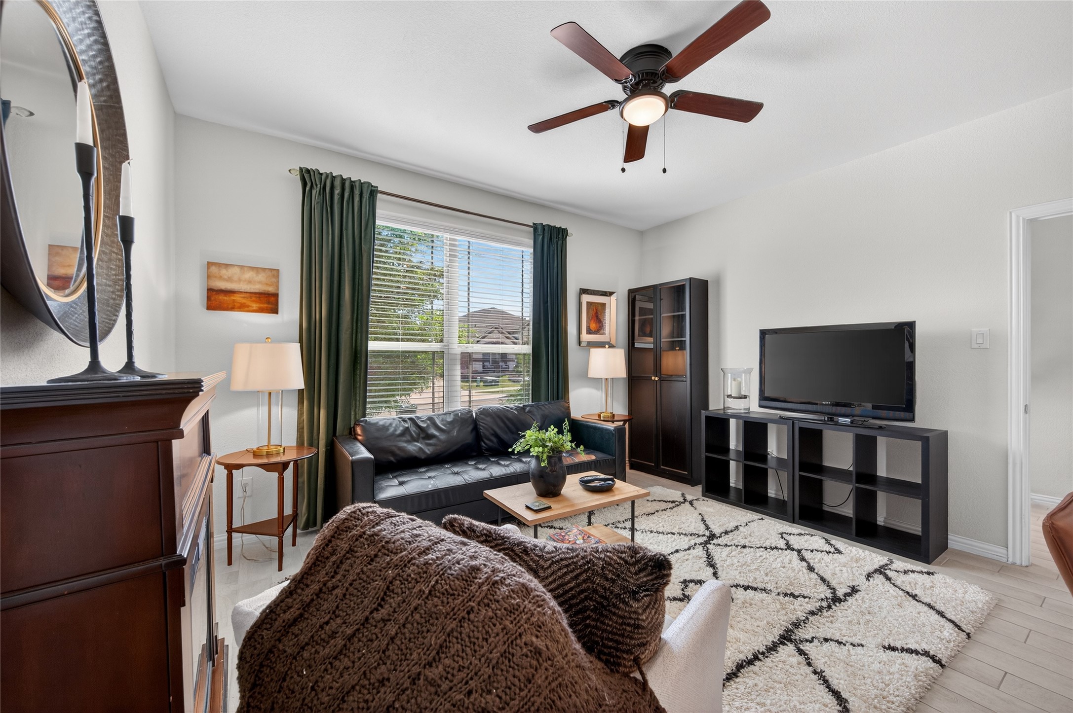 9300 Silver Dollar Drive