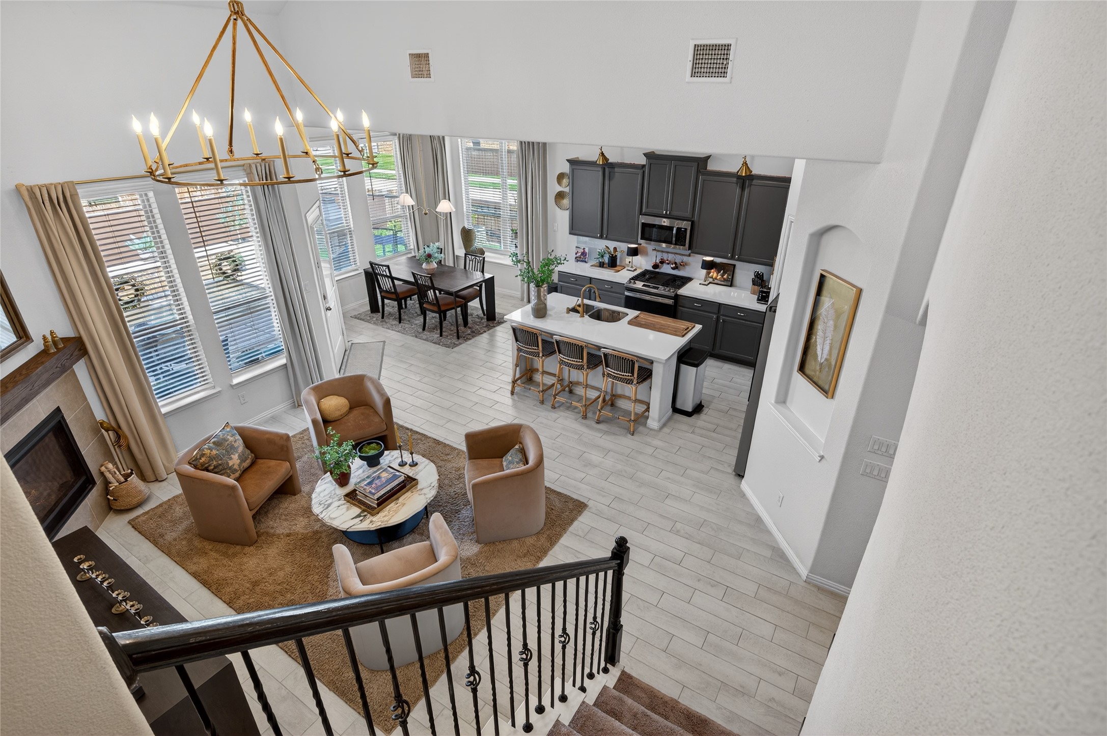 9300 Silver Dollar Drive
