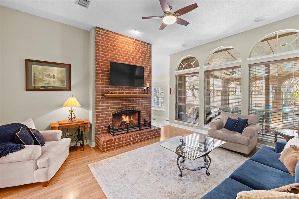 5036 Ridgecrest Drive