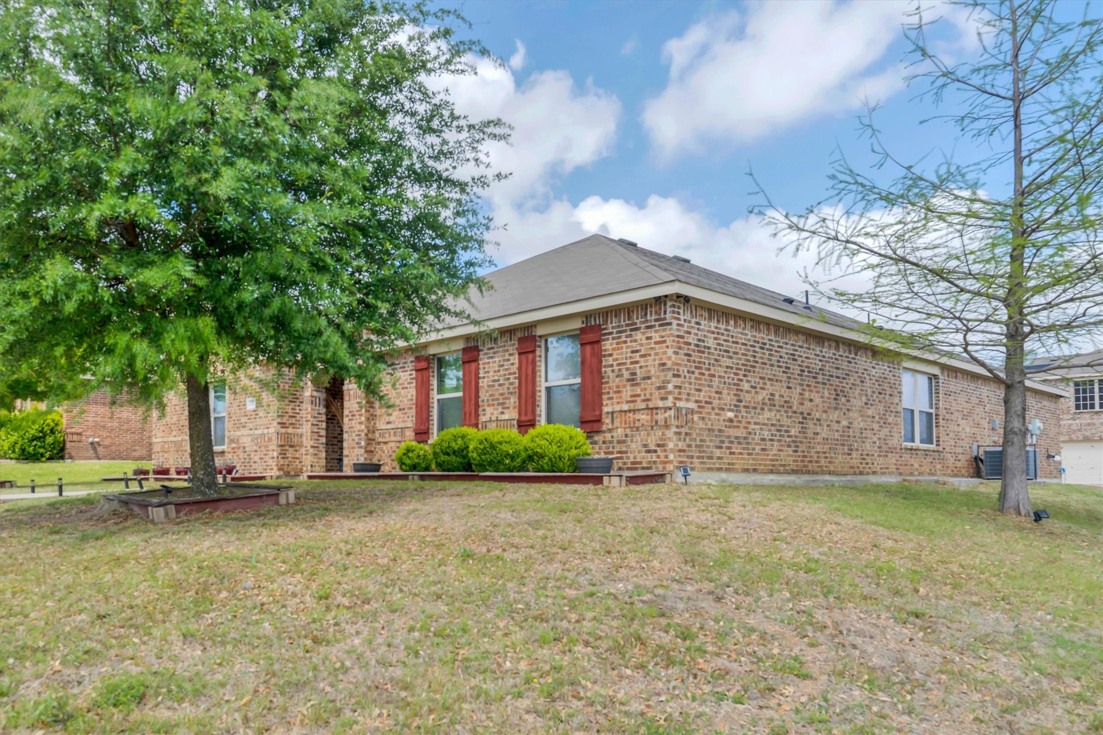 753 Snowy Orchid Lane