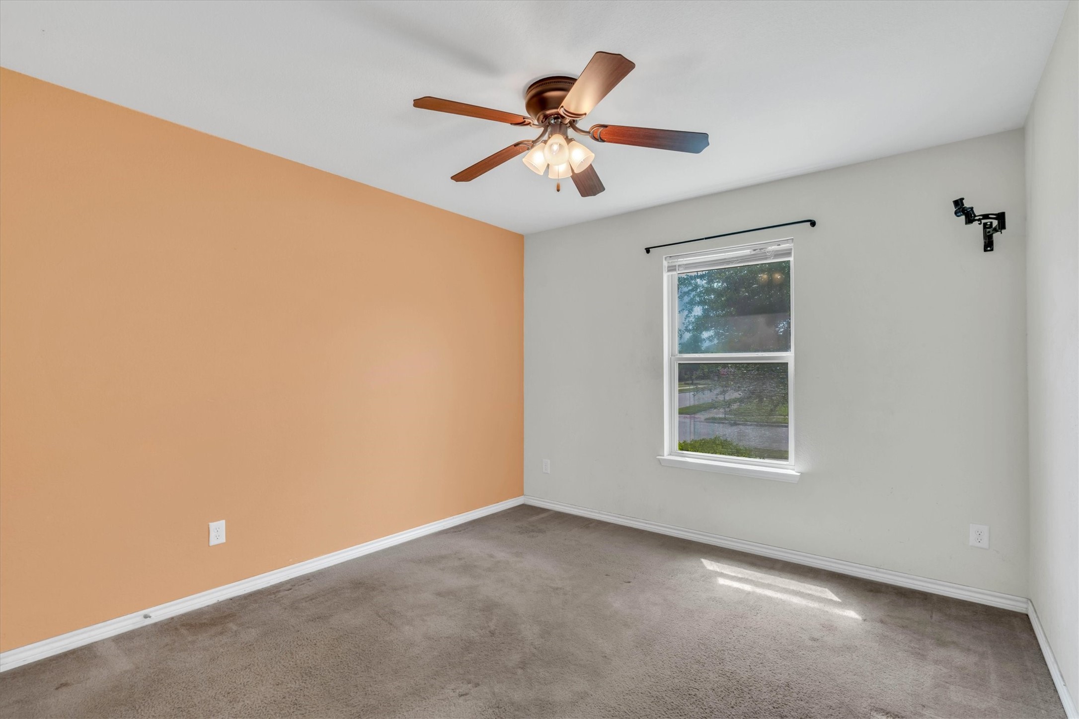 753 Snowy Orchid Lane