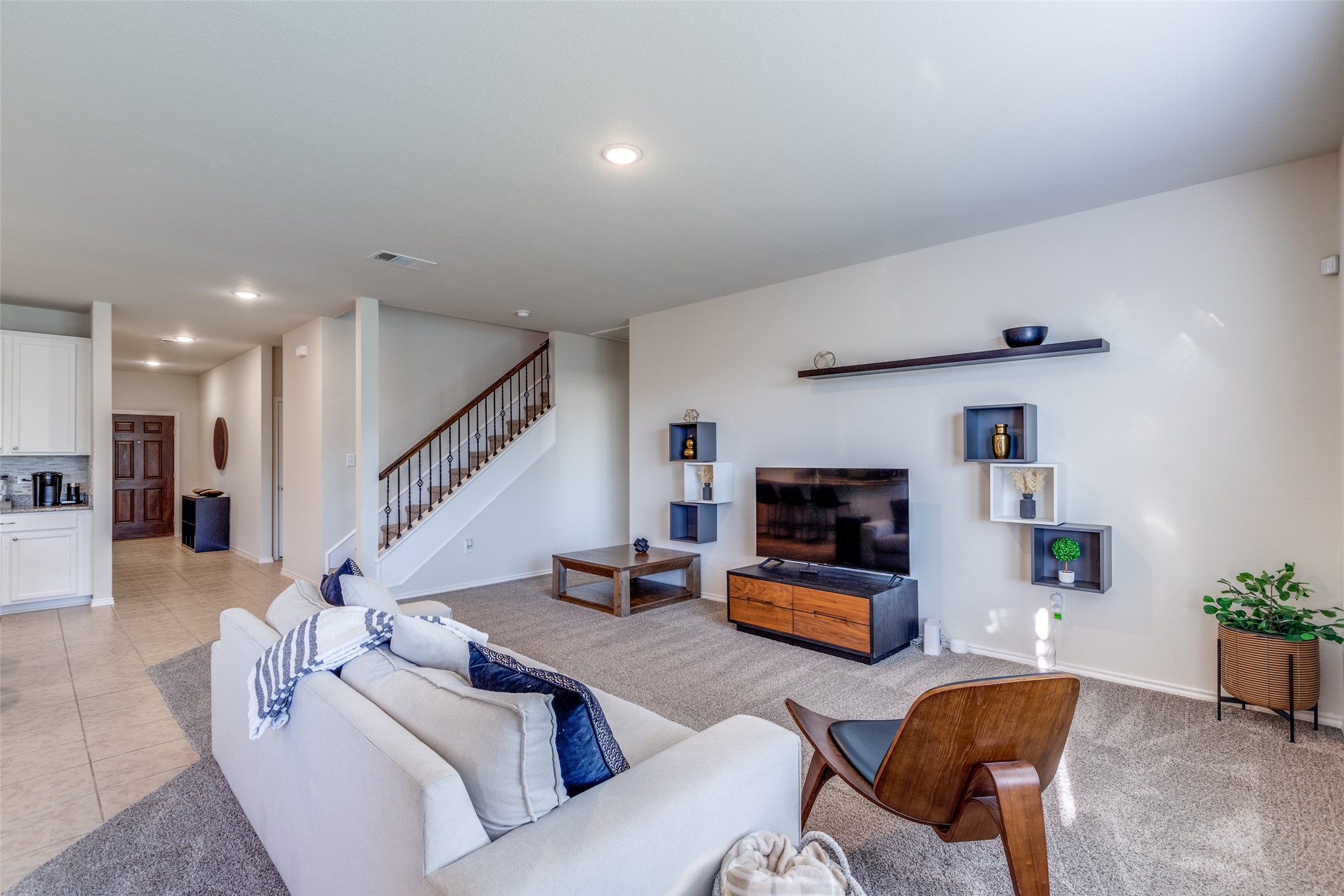 1700 Vernon Drive