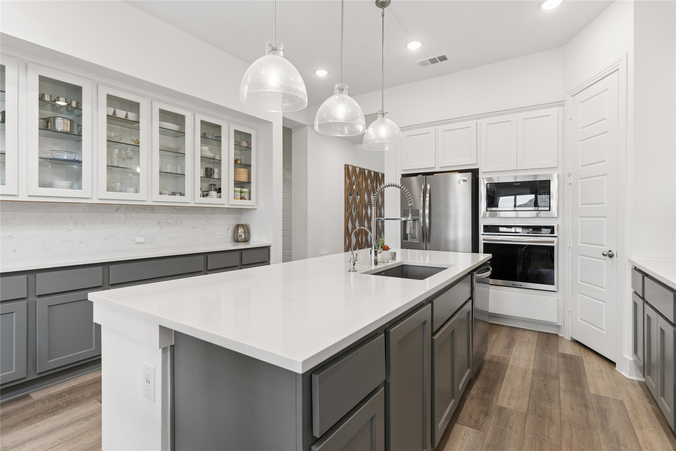 4731 Firewheel Court