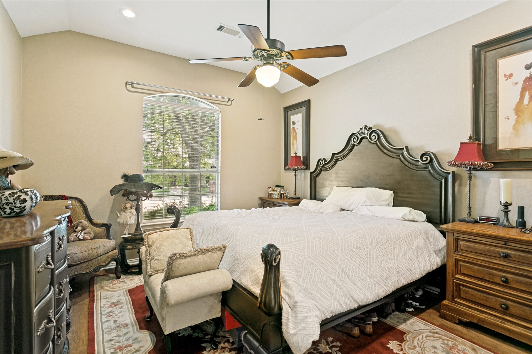 5212 Spicewood Drive