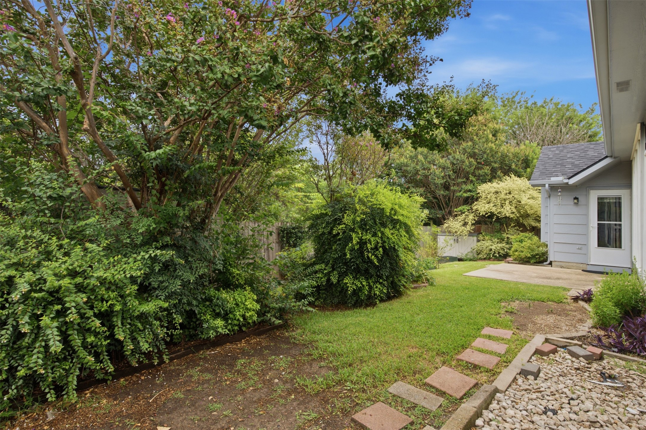 140 Woodcreek Drive