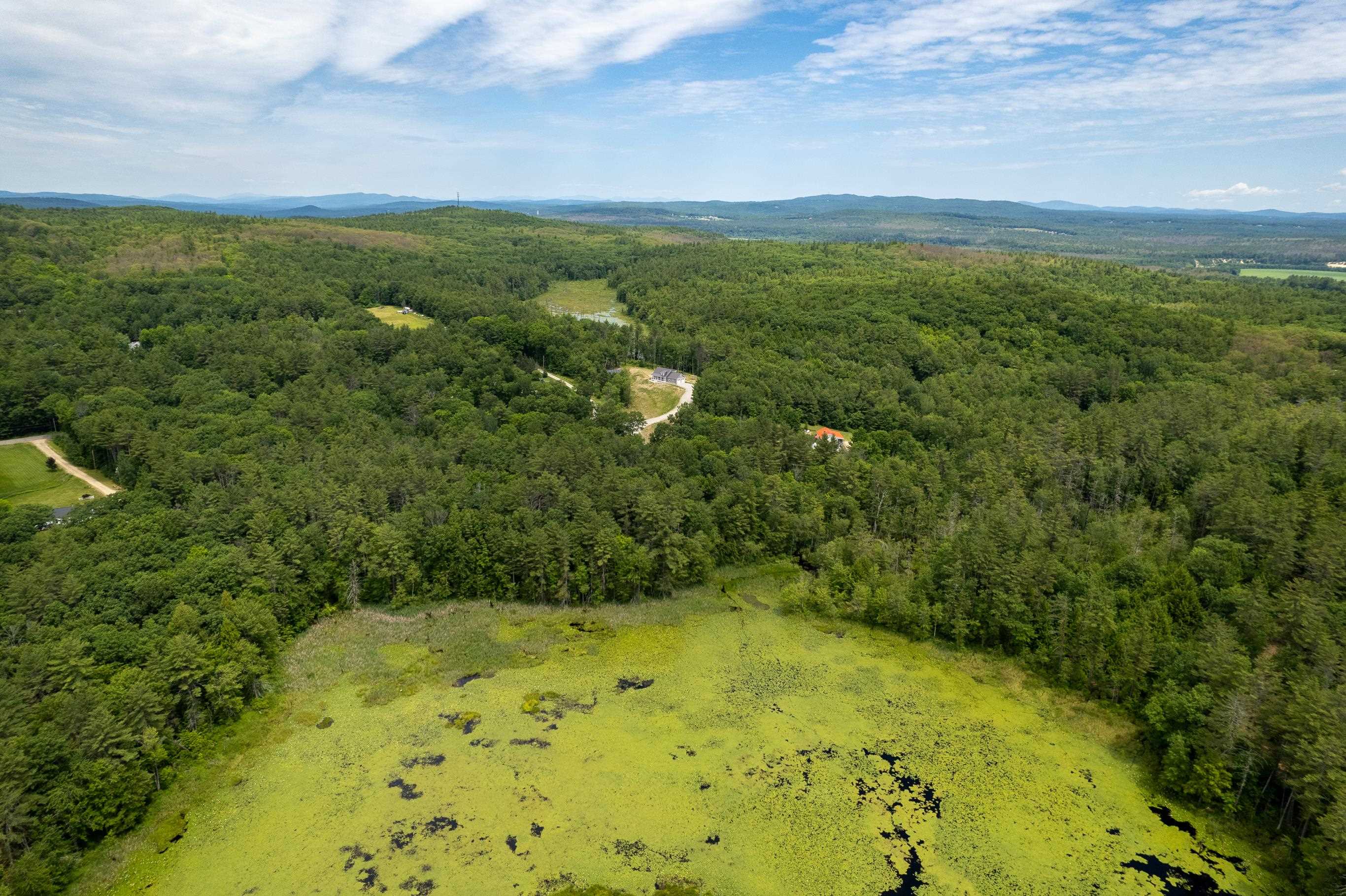 83 61 0 Queen Street