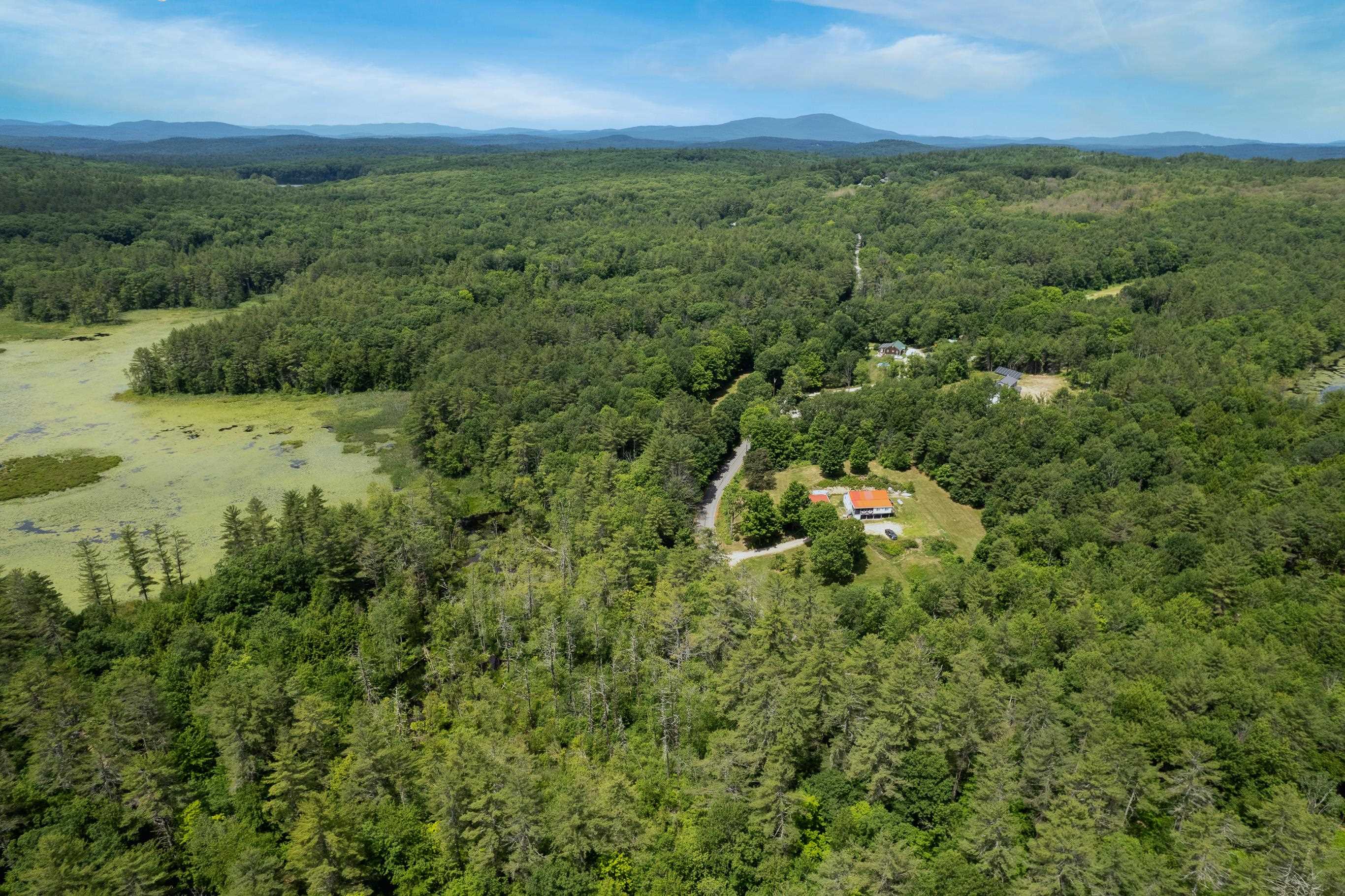 83 61 0 Queen Street