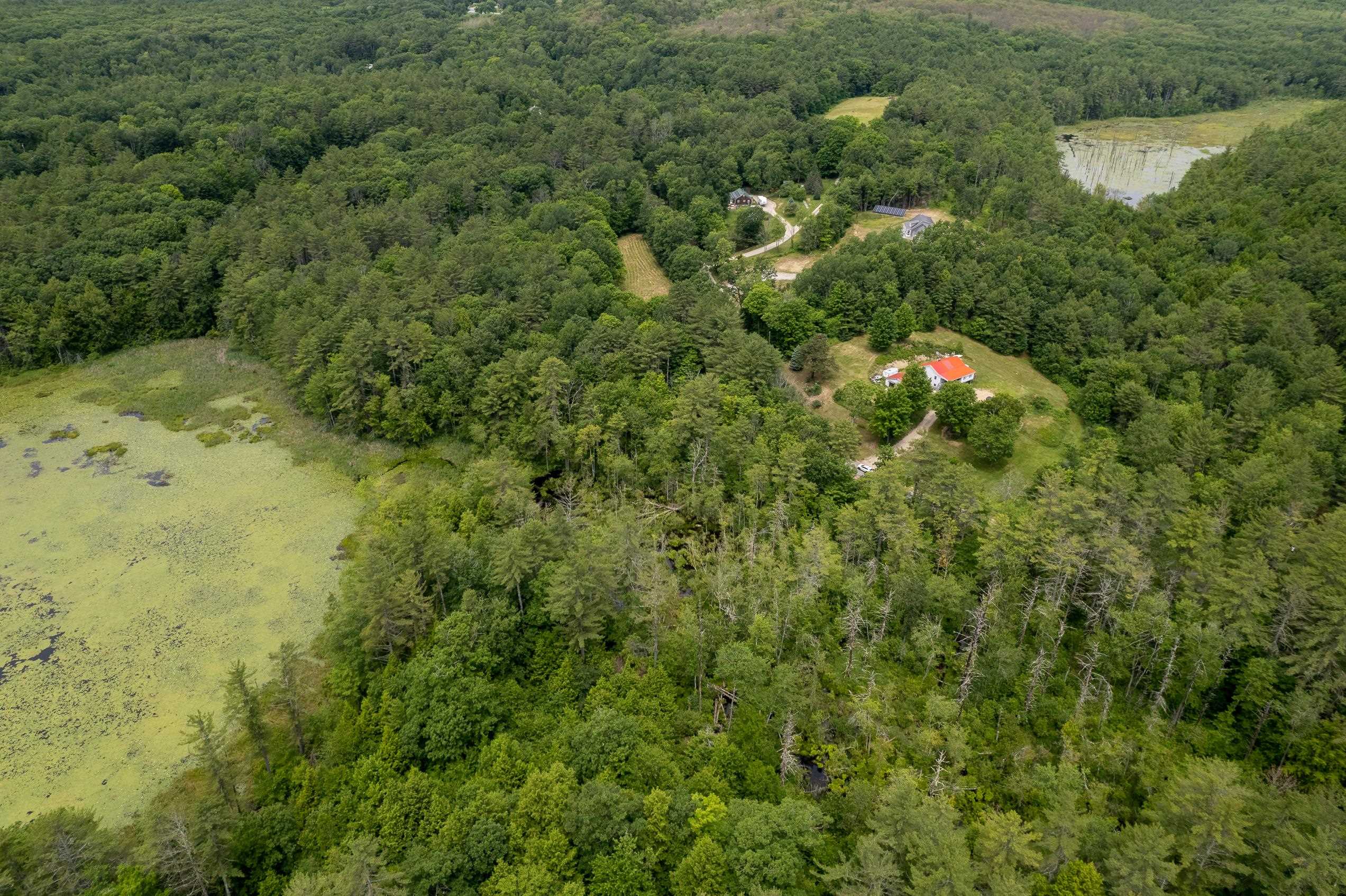 83 61 0 Queen Street