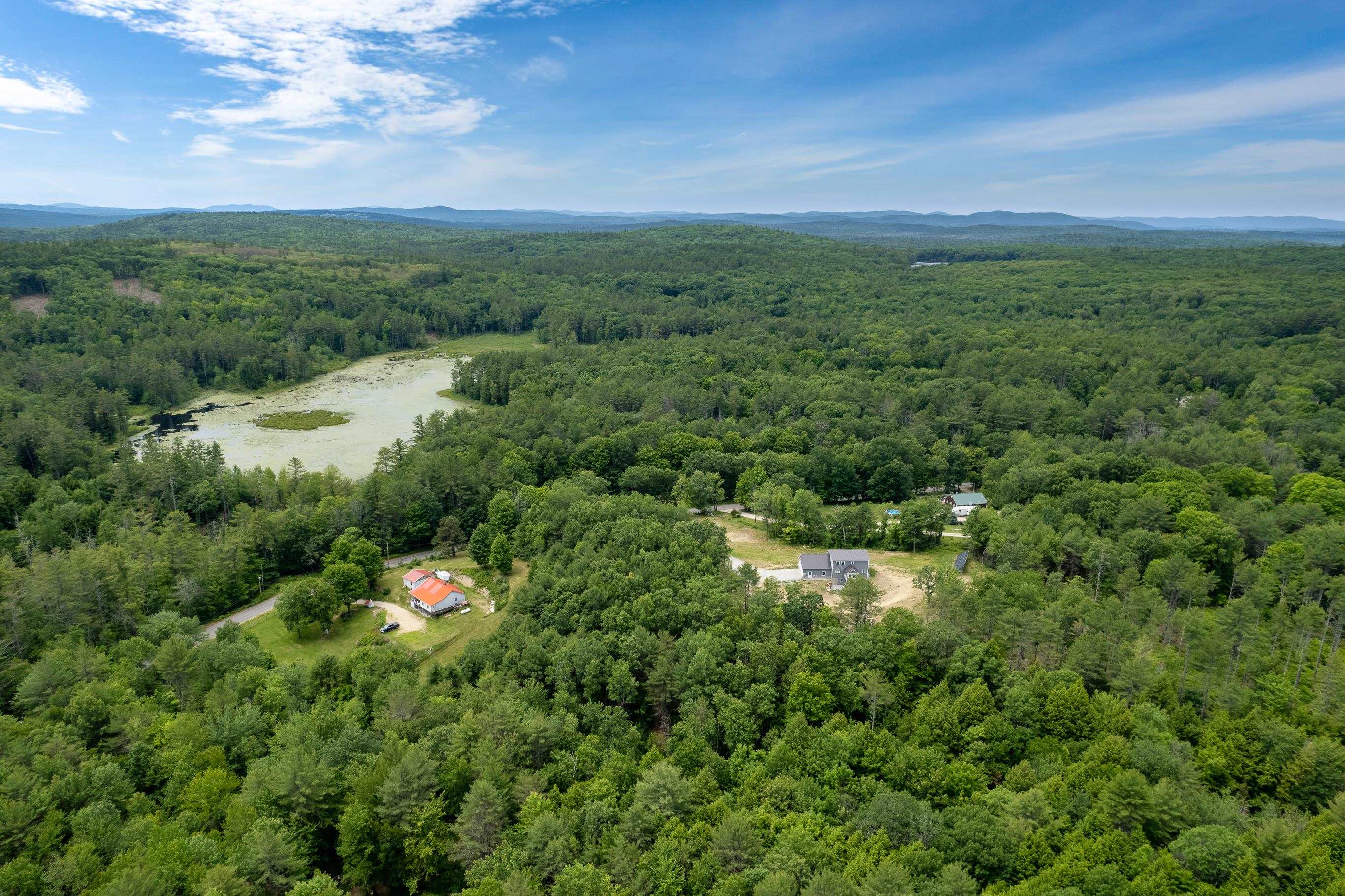 83 61 0 Queen Street