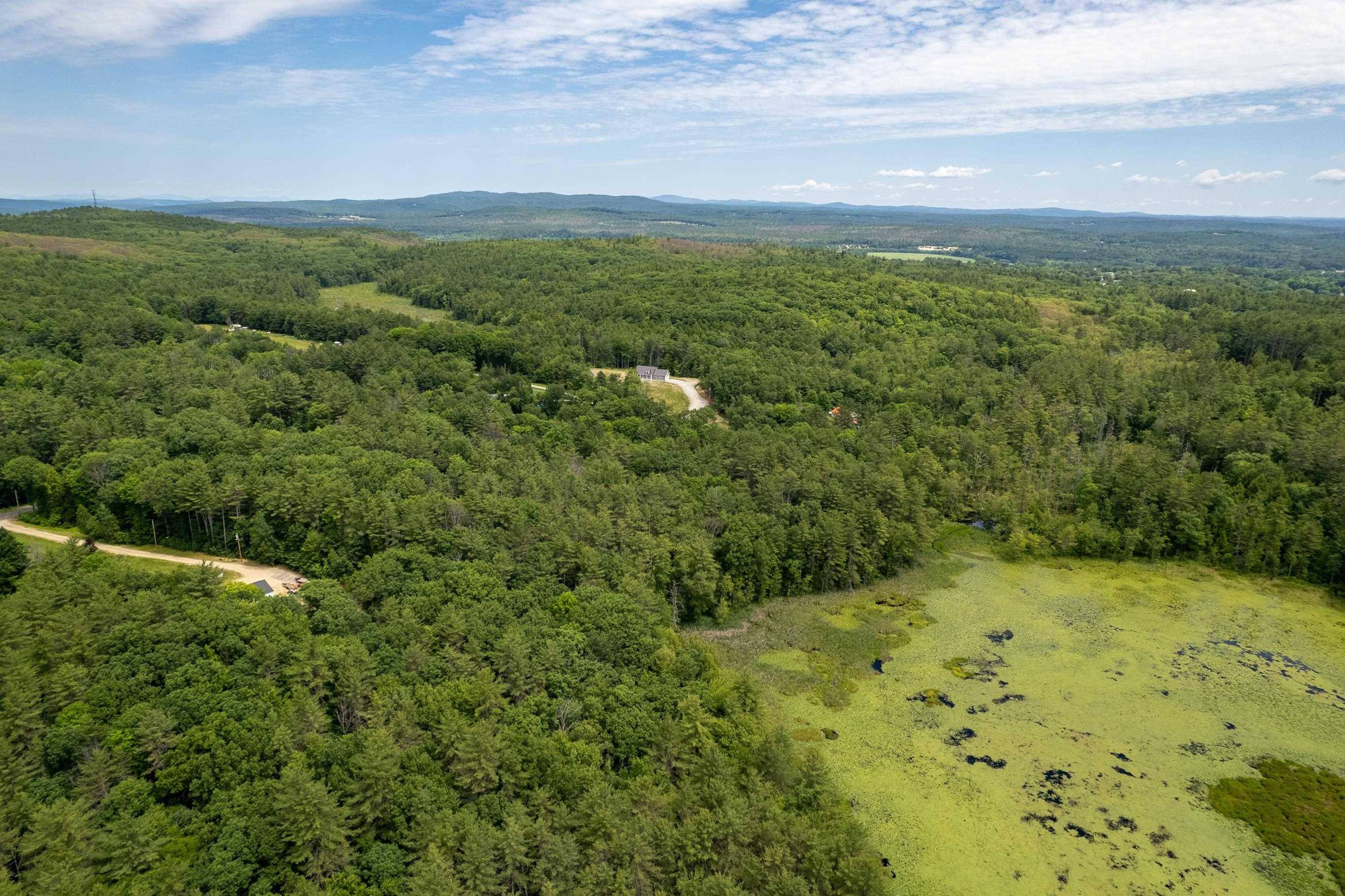 83 61 0 Queen Street