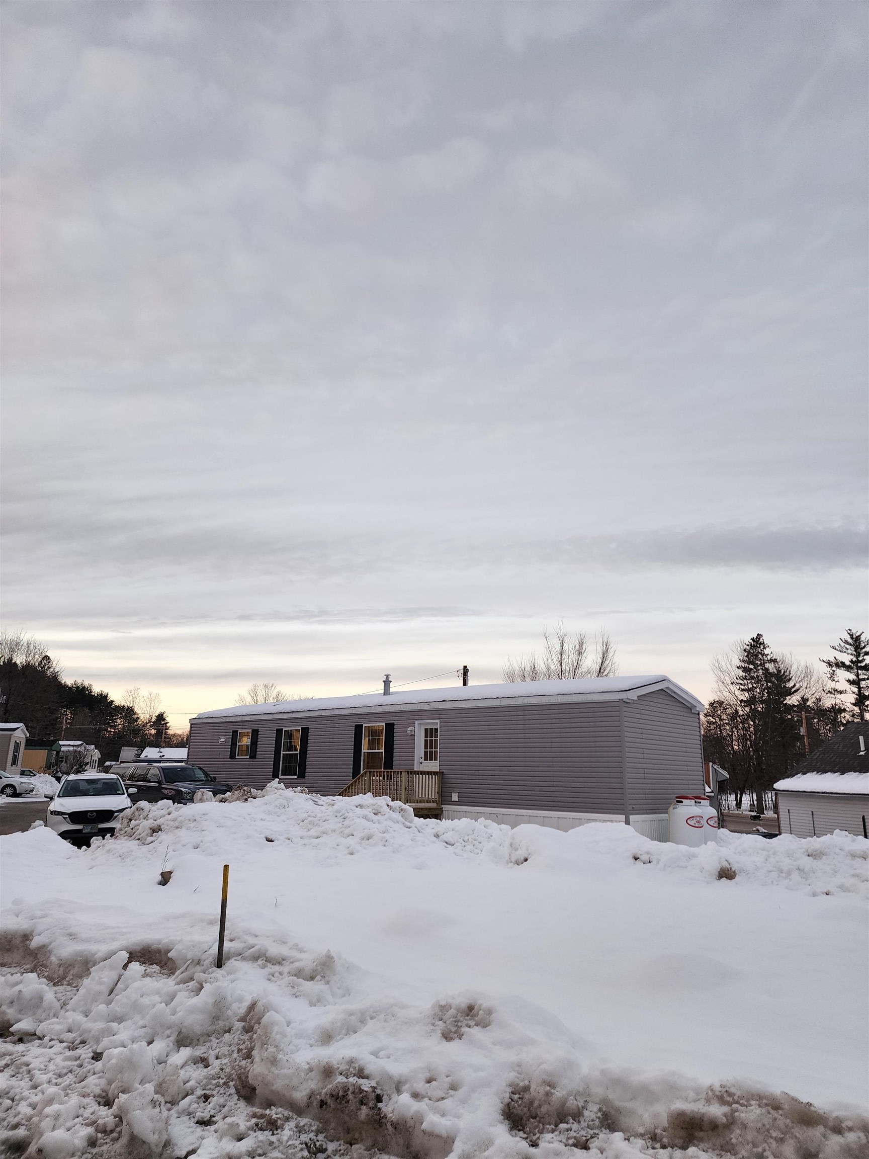 15 Elizabeth Drive Unit: 15