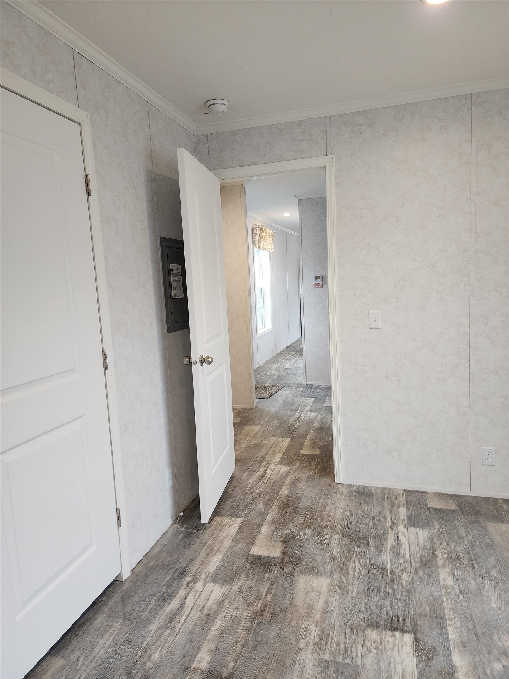 15 Elizabeth Drive Unit: 15