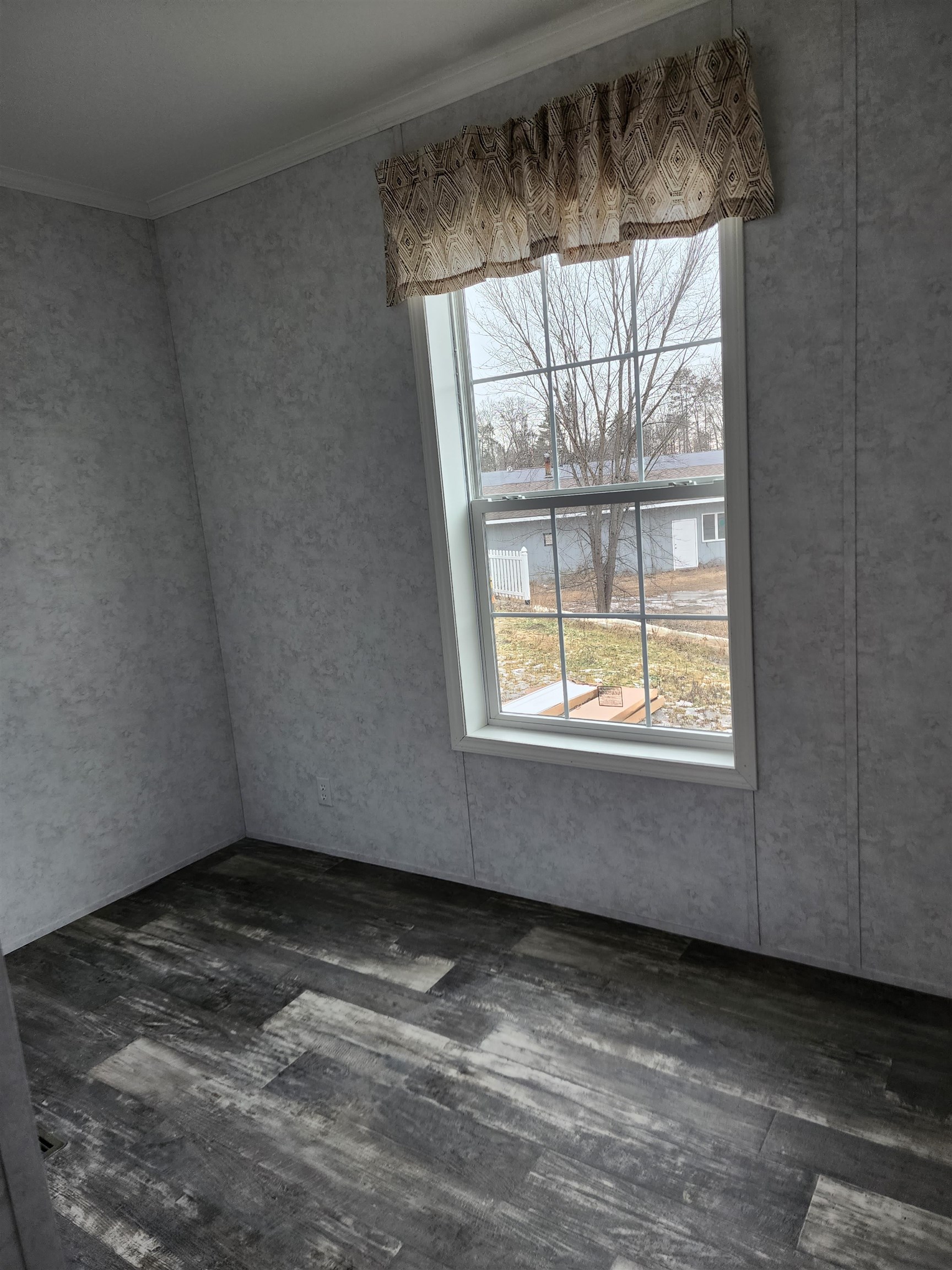 15 Elizabeth Drive Unit: 15