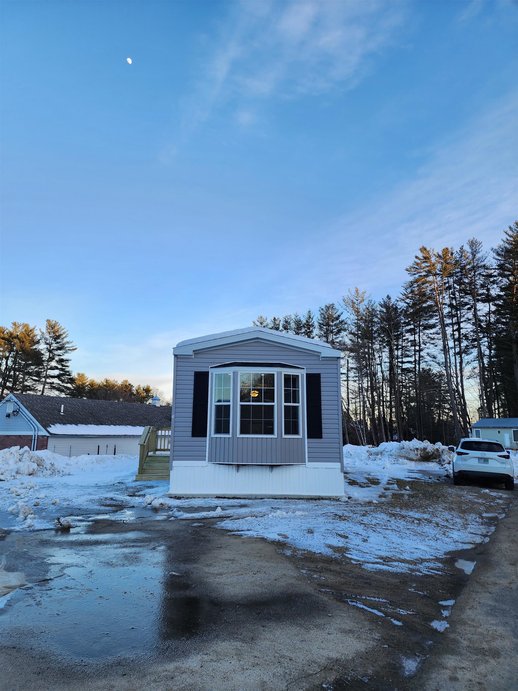 15 Elizabeth Drive Unit: 15